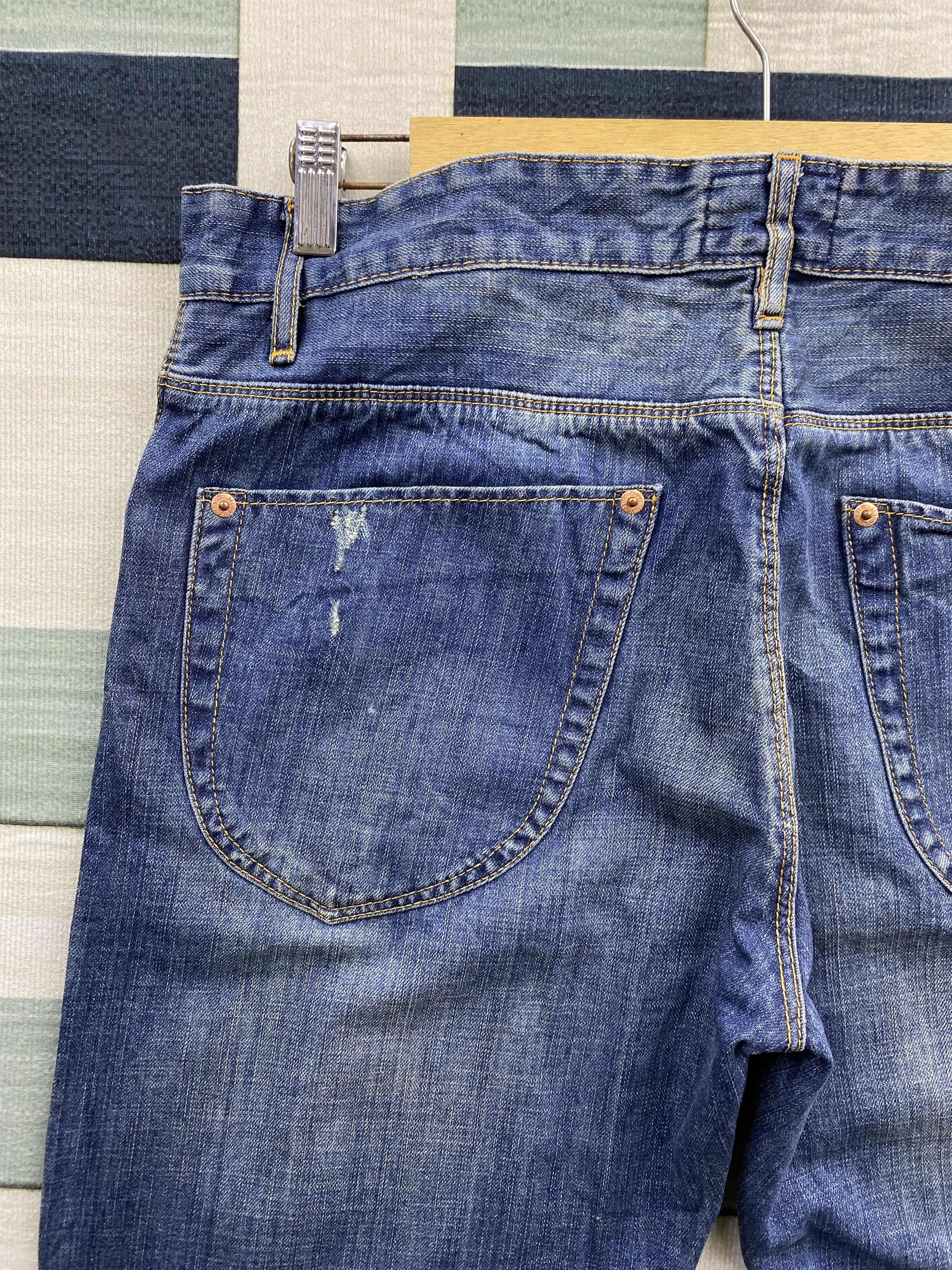 Superdry Japanese Brand Superdry Light Distress Fade Blue Denim Jean Size US 34 / EU 50 - 8 Thumbnail