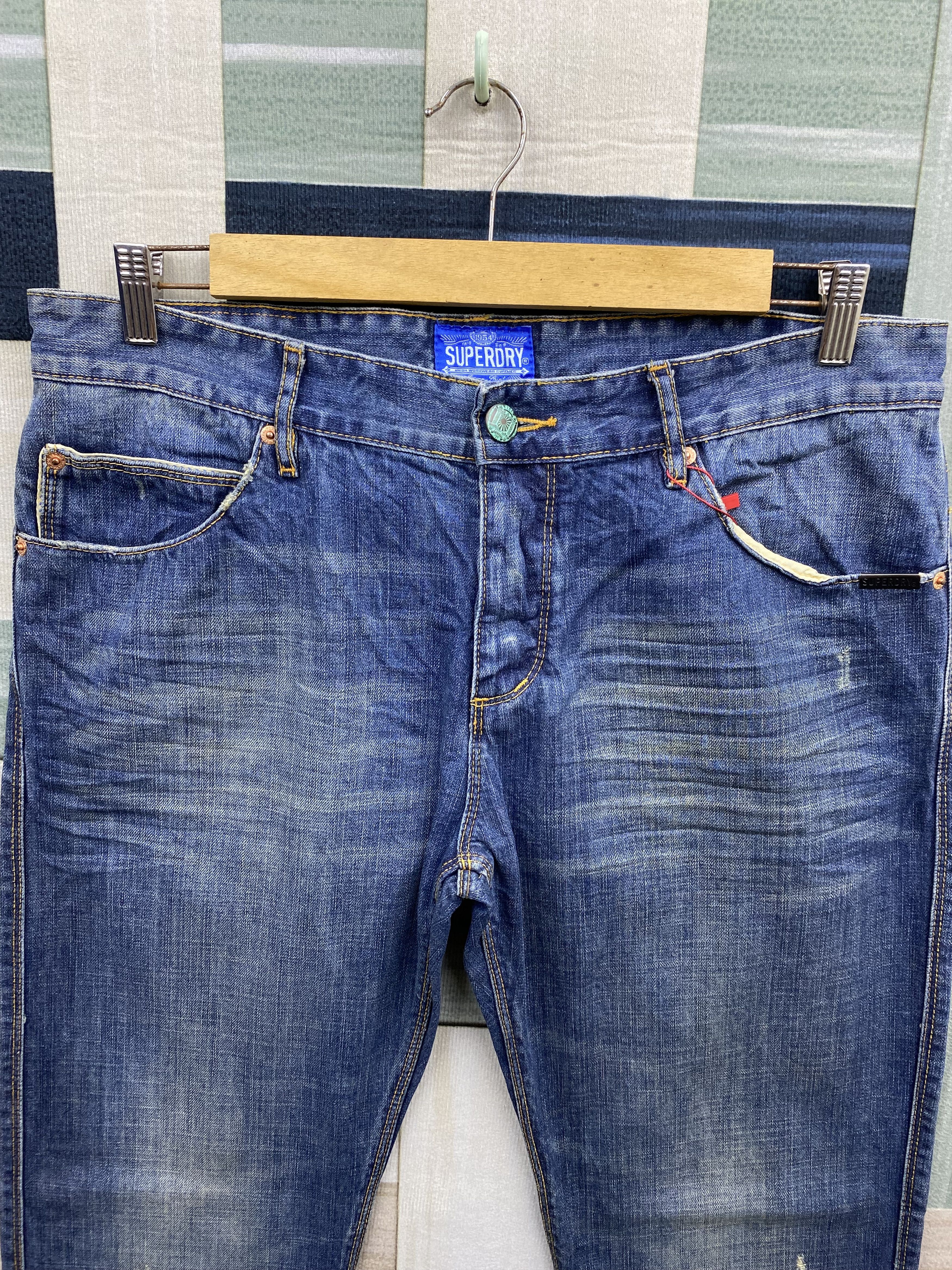 Superdry Japanese Brand Superdry Light Distress Fade Blue Denim Jean Size US 34 / EU 50 - 3 Thumbnail
