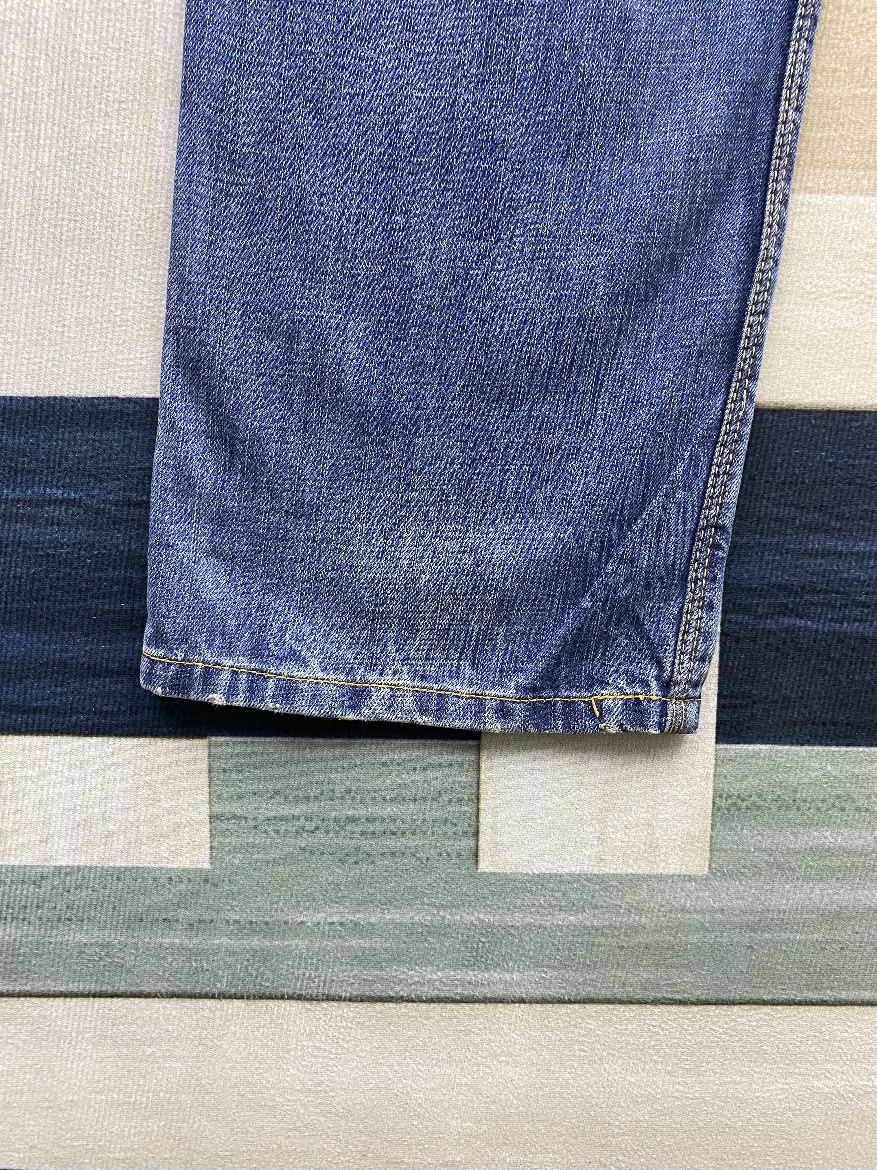 Superdry Japanese Brand Superdry Light Distress Fade Blue Denim Jean Size US 34 / EU 50 - 14 Thumbnail