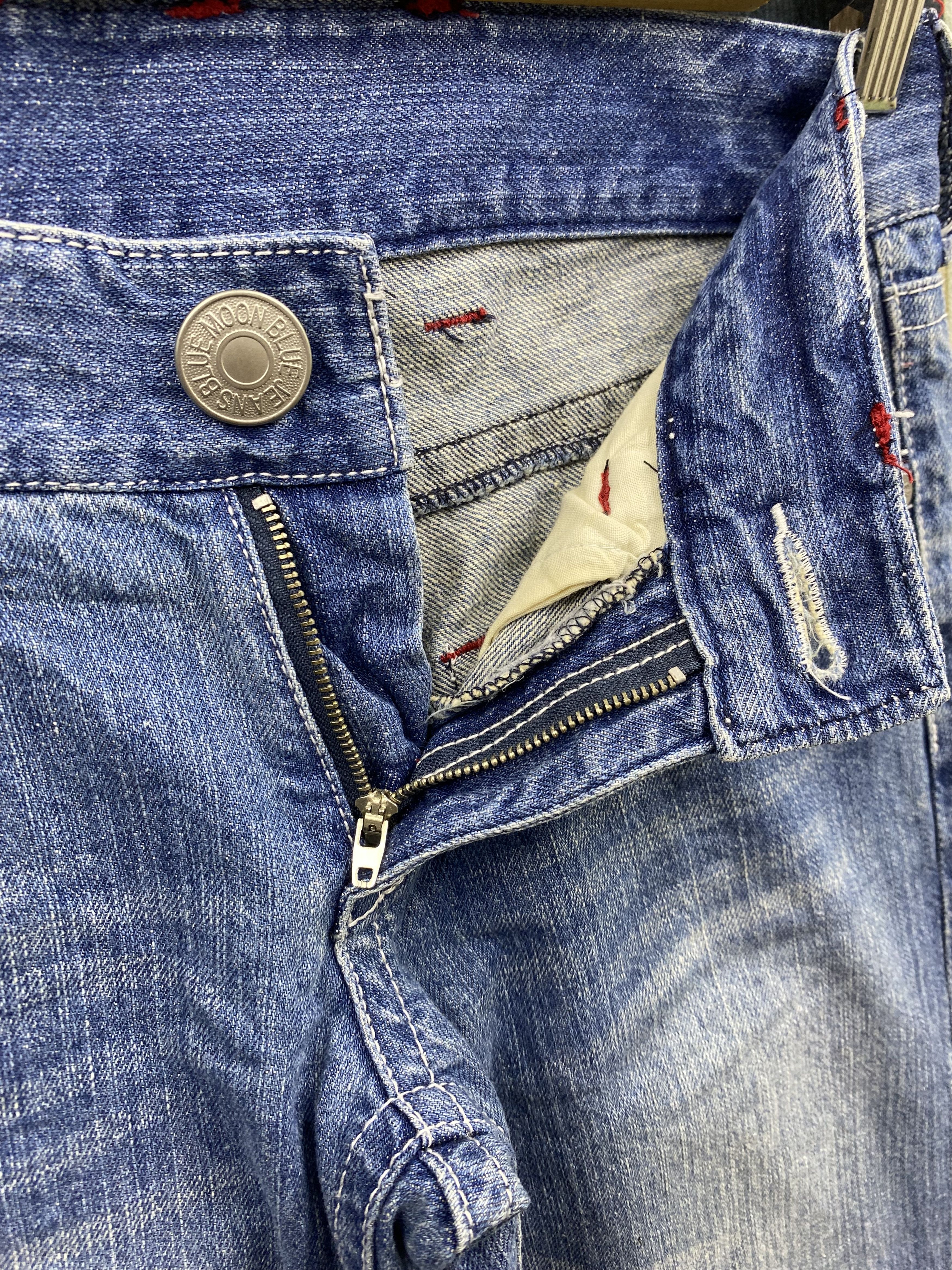 Japanese Brand Japanese Brand Blue Moon Blue Printed Denim Jean Size 26" / US 2 / IT 38 - 9 Thumbnail