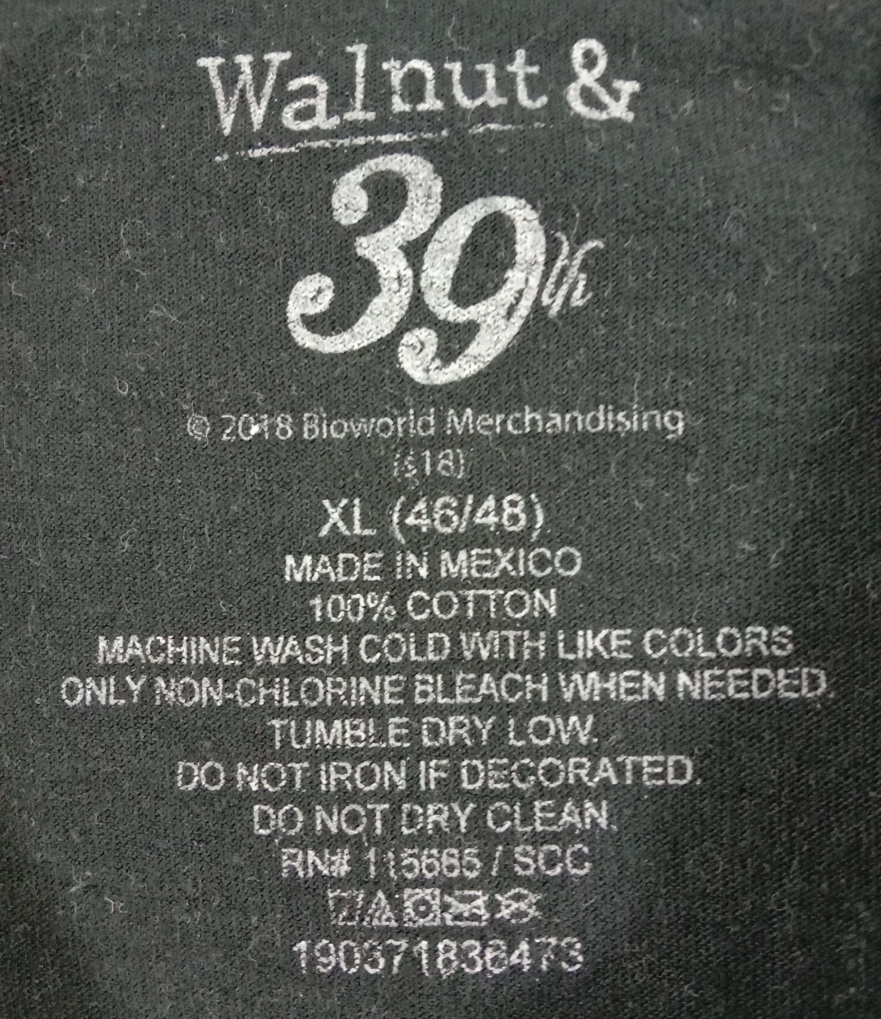 Japanese Brand Vintage Walnut & 39th Over Printed Cats T Shirt Size US XL / EU 56 / 4 - 6 Thumbnail