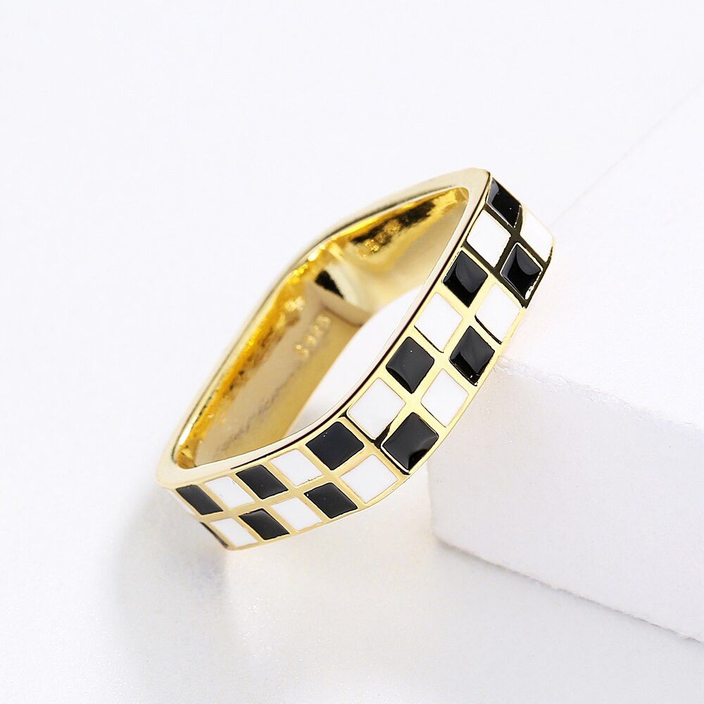 Jewelry Simple Black and White Plaid Ring Size ONE SIZE - 1 Thumbnail