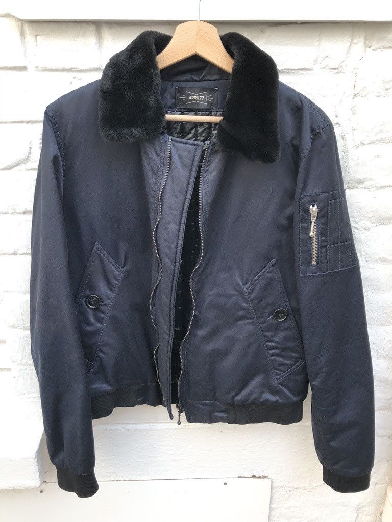 April 77 Vegan Navy Bomber - Faux-fur Jacket Size US S / EU 44-46 / 1 - 1 Thumbnail