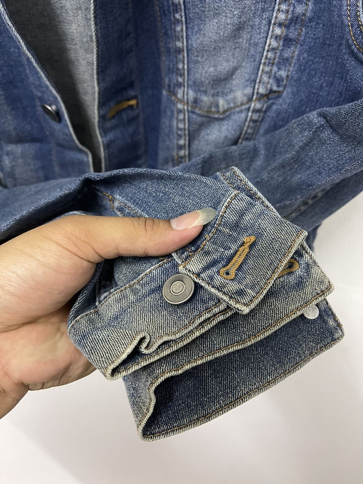 Japanese Brand × Vintage Japanese Browny Distressed Trucker Denim Jacket Size US S / EU 44-46 / 1 - 5 Thumbnail
