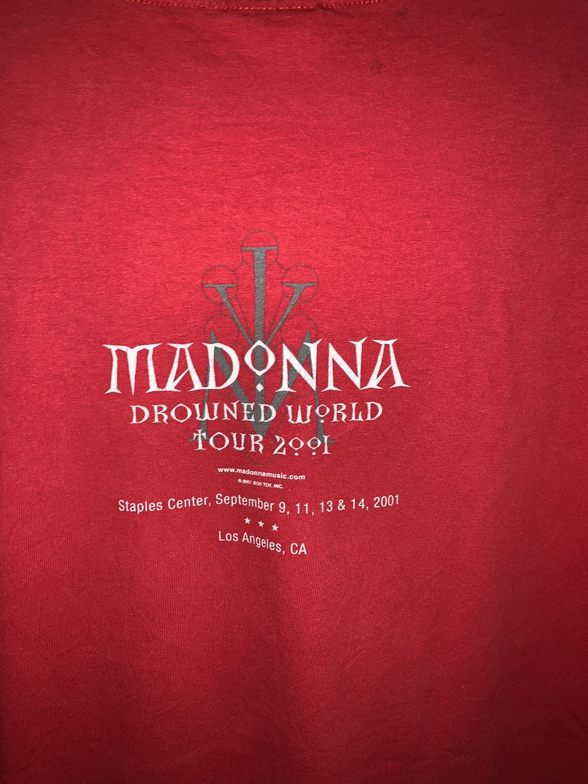 Vintage Vintage MADONNA TOUR T-shirt 2001 Size US M / EU 48-50 / 2 - 7 Thumbnail