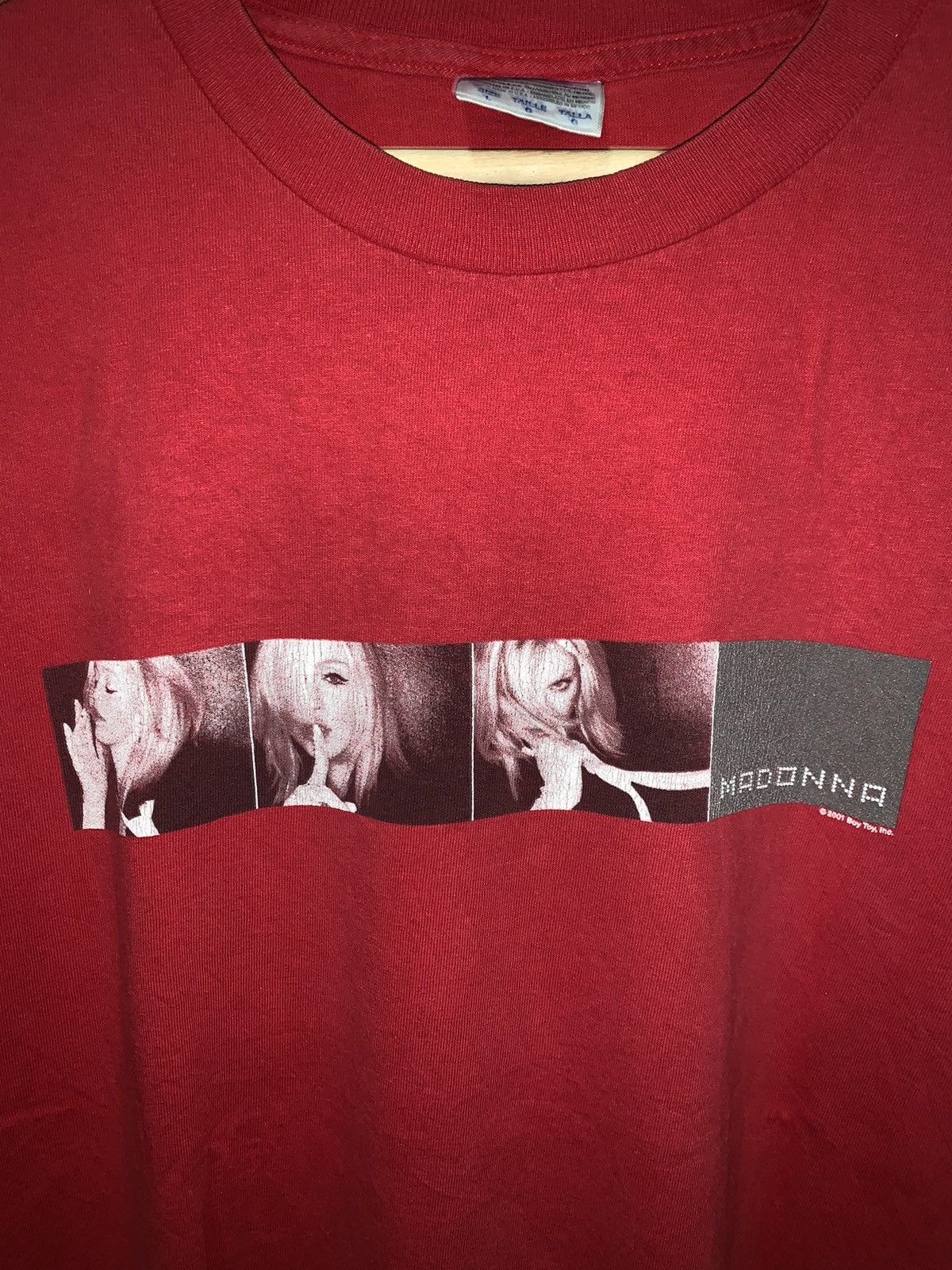 Vintage Vintage MADONNA TOUR T-shirt 2001 Size US M / EU 48-50 / 2 - 3 Thumbnail
