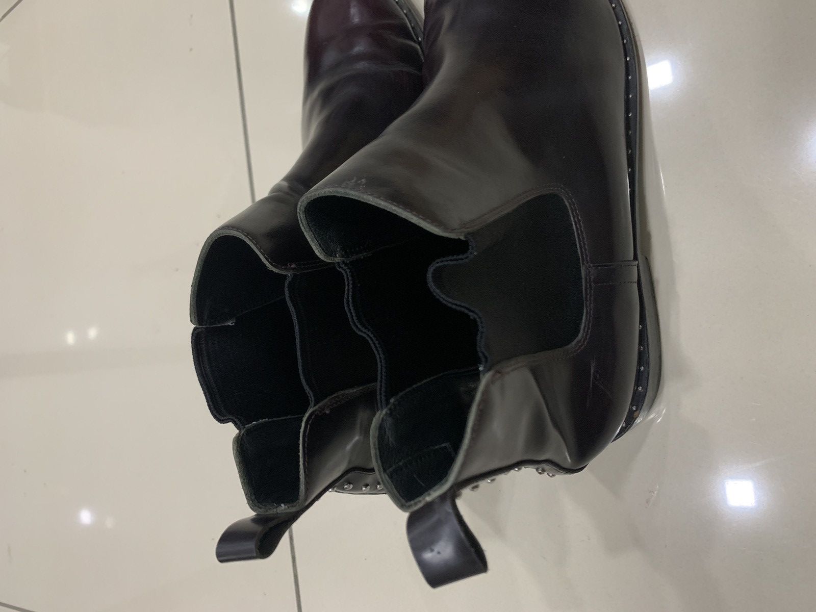 Saint Laurent Paris SAINT LAURENT PARIS STUDDED LEATHER CHELSEA BOOTS Size US 7 / EU 40 - 11 Thumbnail