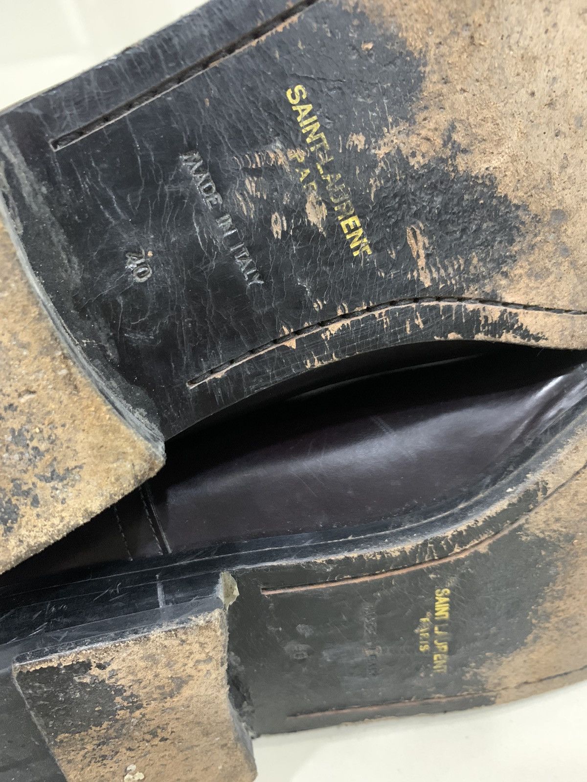 Saint Laurent Paris SAINT LAURENT PARIS STUDDED LEATHER CHELSEA BOOTS Size US 7 / EU 40 - 8 Thumbnail
