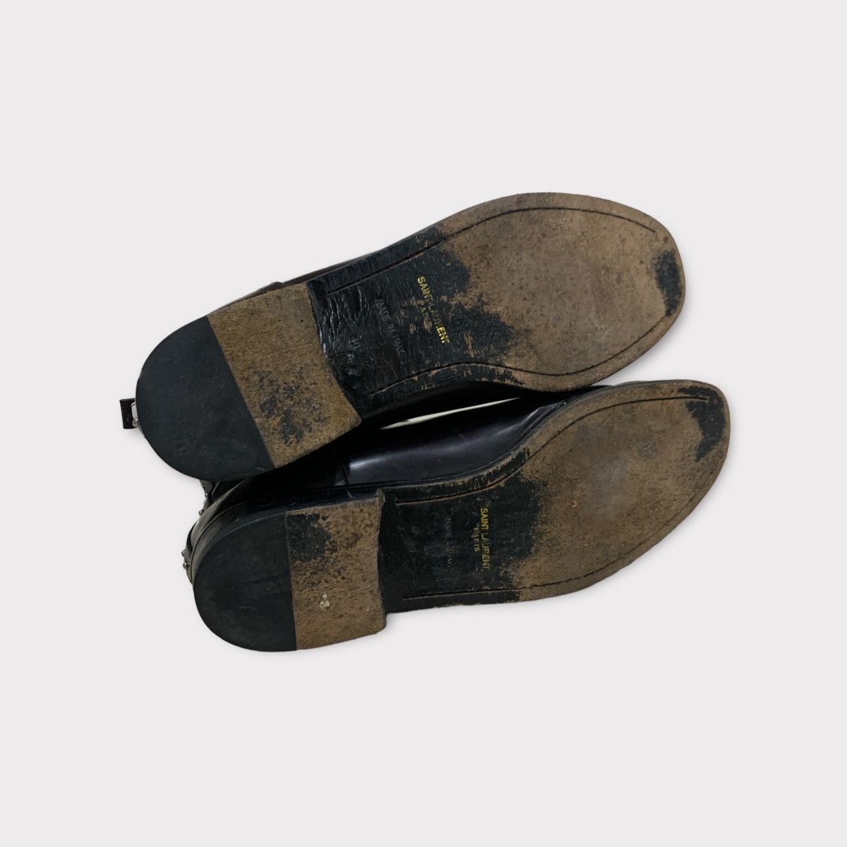 Saint Laurent Paris SAINT LAURENT PARIS STUDDED LEATHER CHELSEA BOOTS Size US 7 / EU 40 - 7 Thumbnail