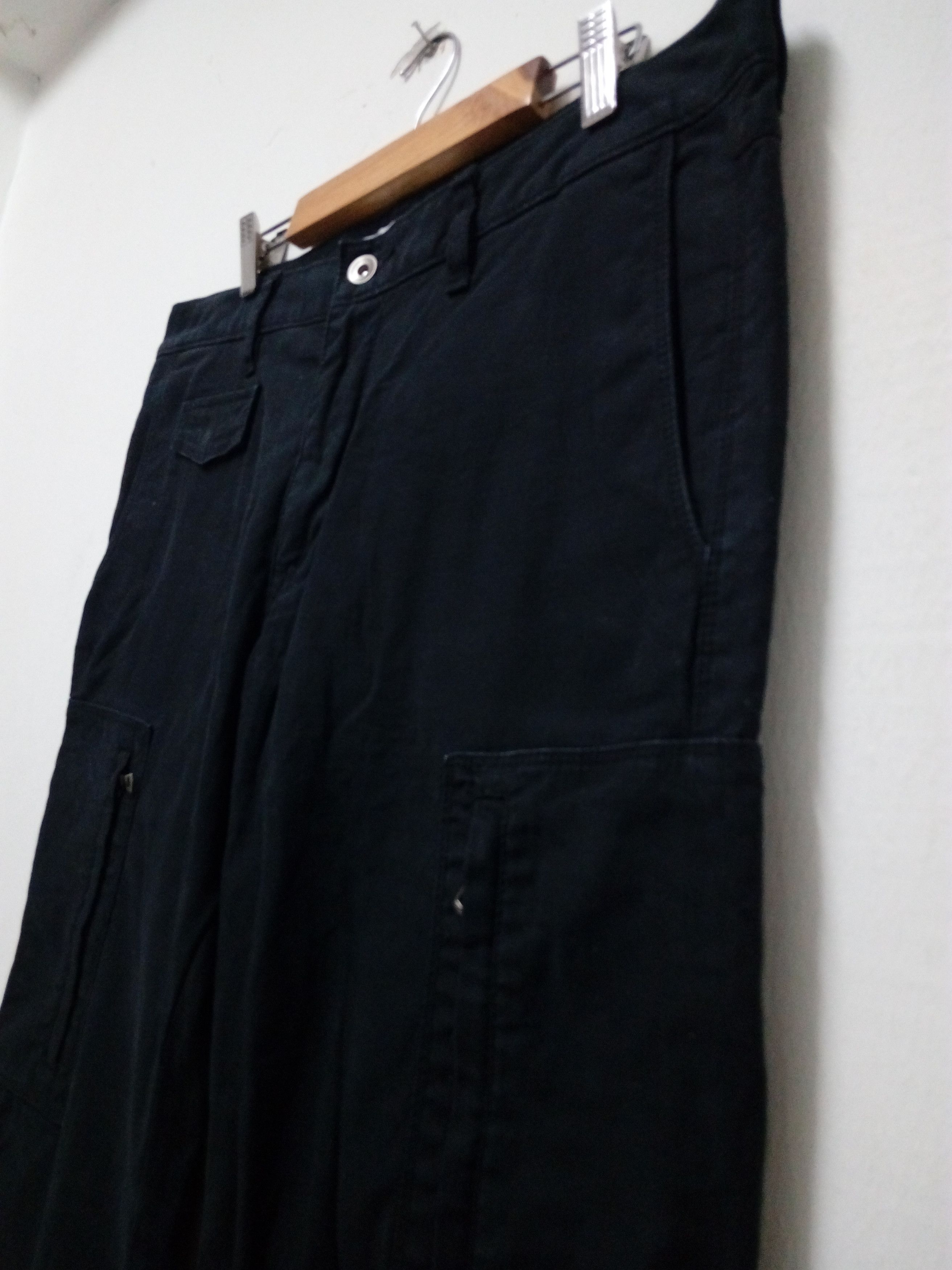 Japanese Brand UNIQLO MULTIZIPPER MULTIPOCKET PANTS Size US 36 / EU 52 - 2 Thumbnail