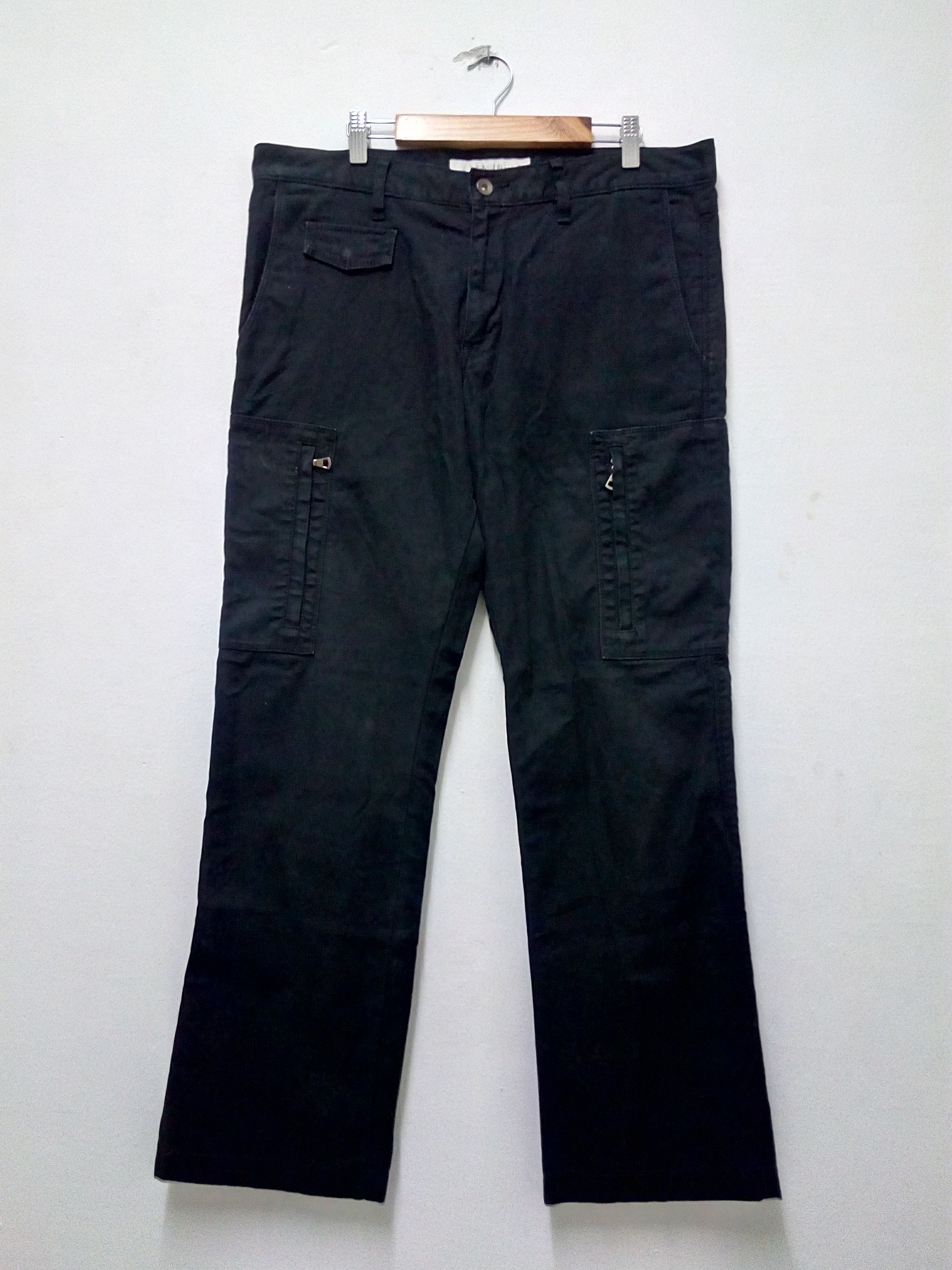 Japanese Brand UNIQLO MULTIZIPPER MULTIPOCKET PANTS Size US 36 / EU 52 - 1 Thumbnail