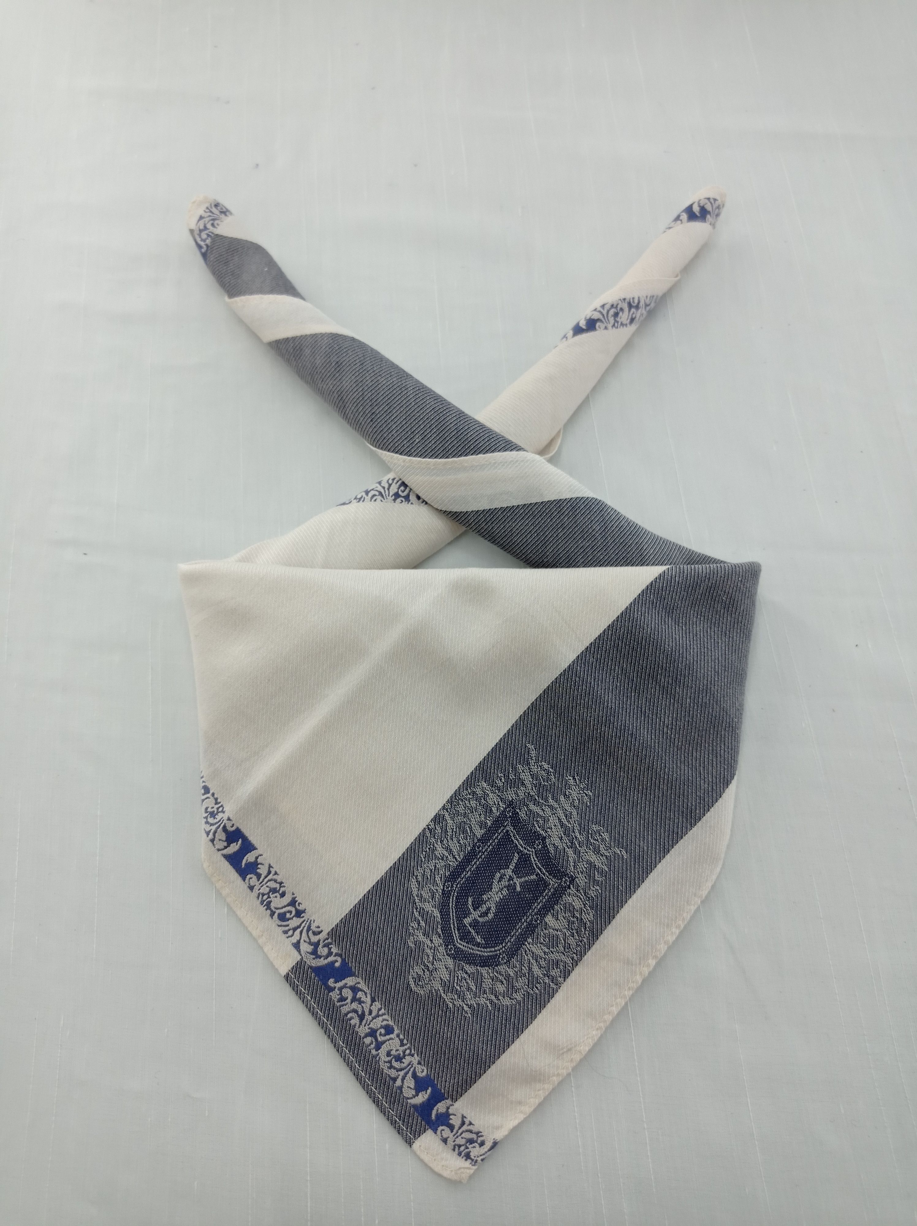 Vintage × Yves Saint Laurent Vintage Yves Saint Laurent Handkerchief / neckwear / Bandana Size ONE SIZE - 1 Thumbnail
