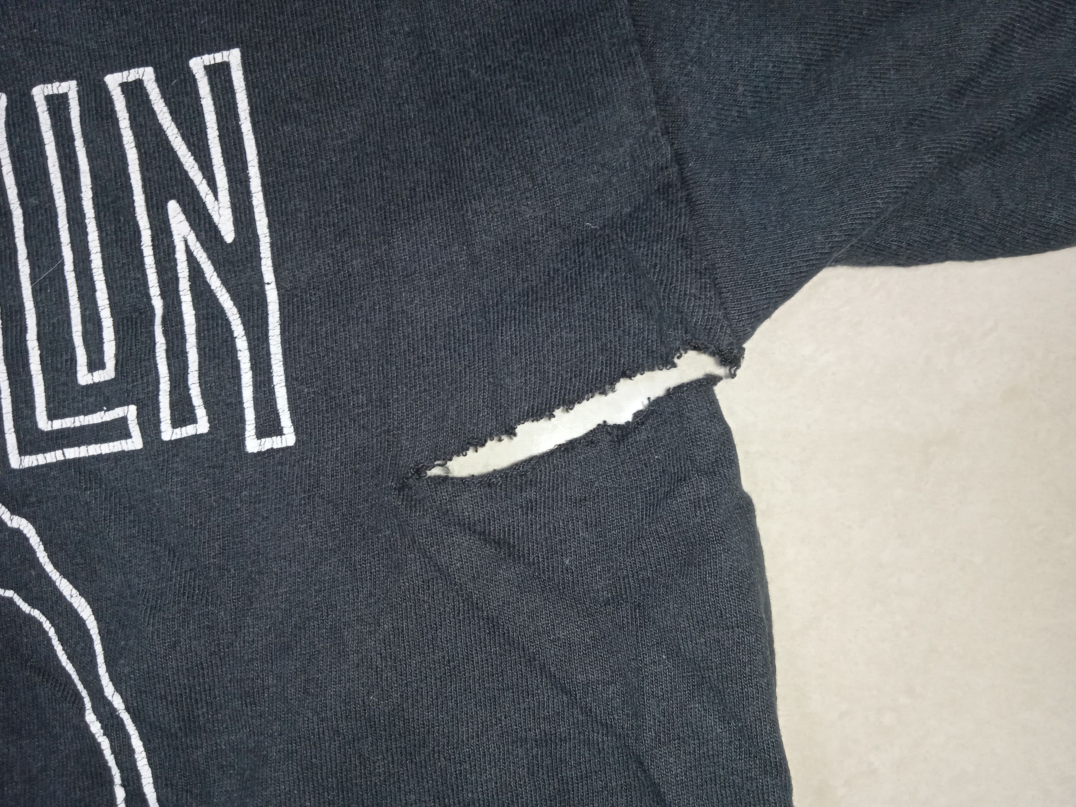 Band Tees × Vintage Distressed 2000s Led Zeppelin 2003 T shirt Thrashed Size US S / EU 44-46 / 1 - 5 Thumbnail
