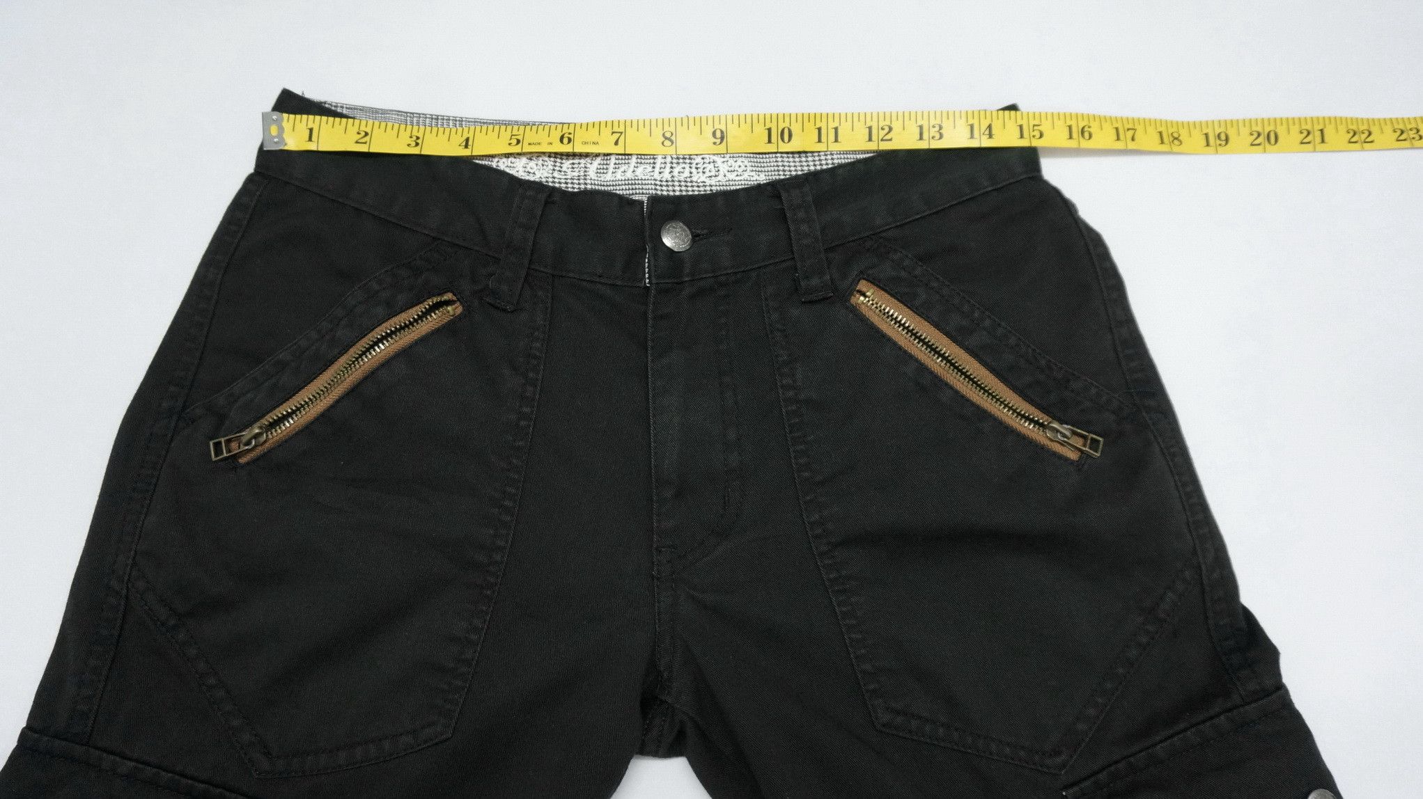 Japanese Brand Japanese Brand Multipocket Tactical Black Cargo Pants Size US 29 - 13 Thumbnail