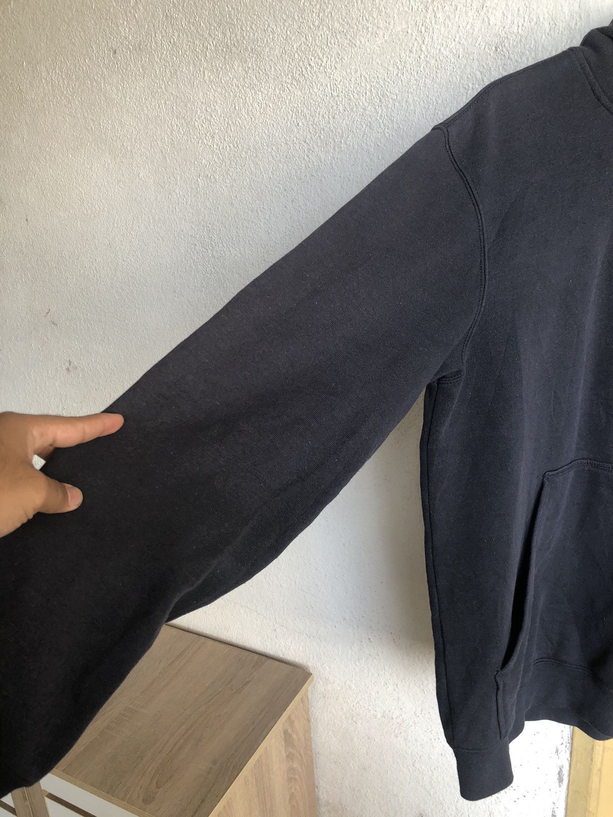 Carhartt Vintage Carhartt Faded Blue Sweatshirt Hoodie Size US M / EU 48-50 / 2 - 6 Thumbnail