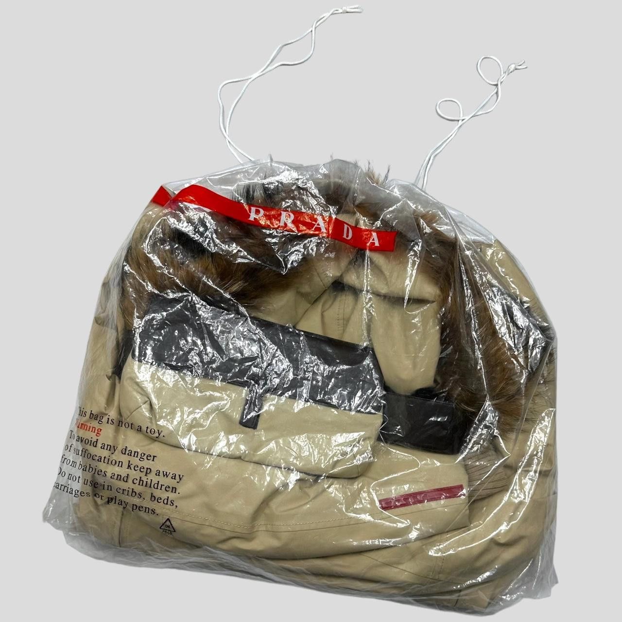 Prada Prada Sport 00’s Goretex Faux Fur Ski Jacket + Belt Bag Size L / US 10 / IT 46 - 4 Preview