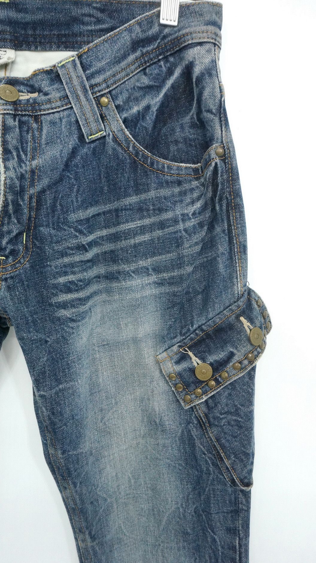Japanese Brand 🎌Vtg DAILY NEWS Japan Distressed Skinny Flared Cargo Jeans Size US 32 / EU 48 - 6 Thumbnail