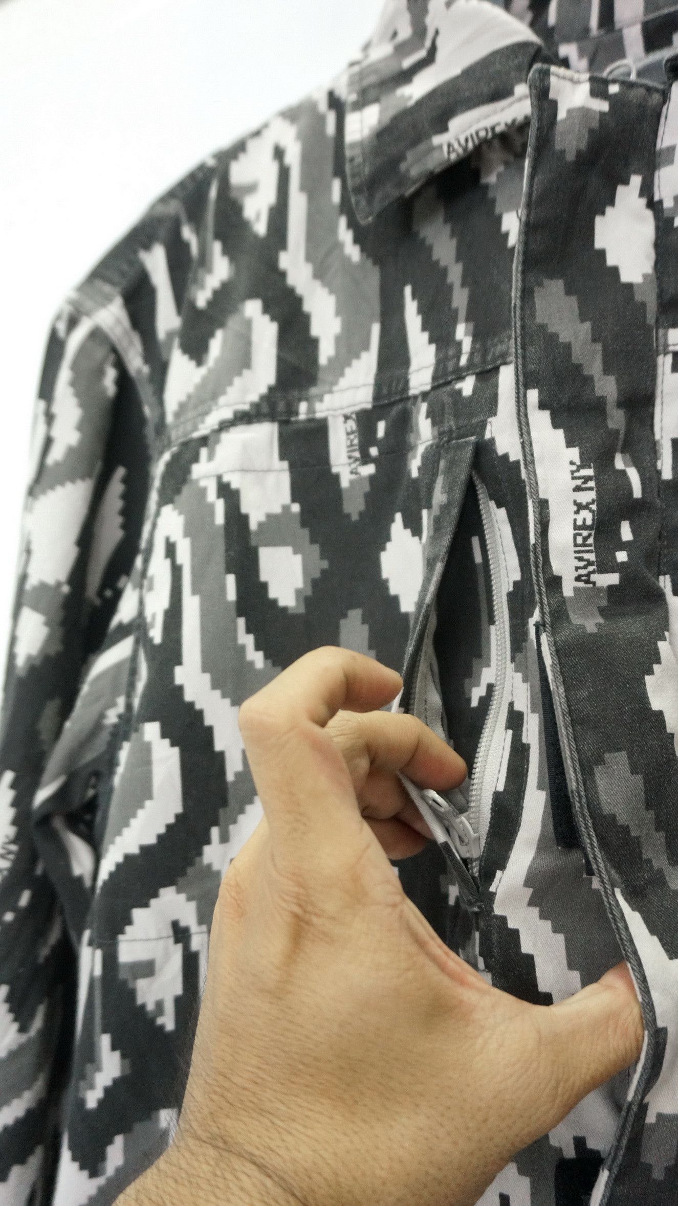 Avirex 🎌🎌 Rare! AVIREX Podlesok Camo Coverall Size US 38 / EU 54 - 10 Thumbnail