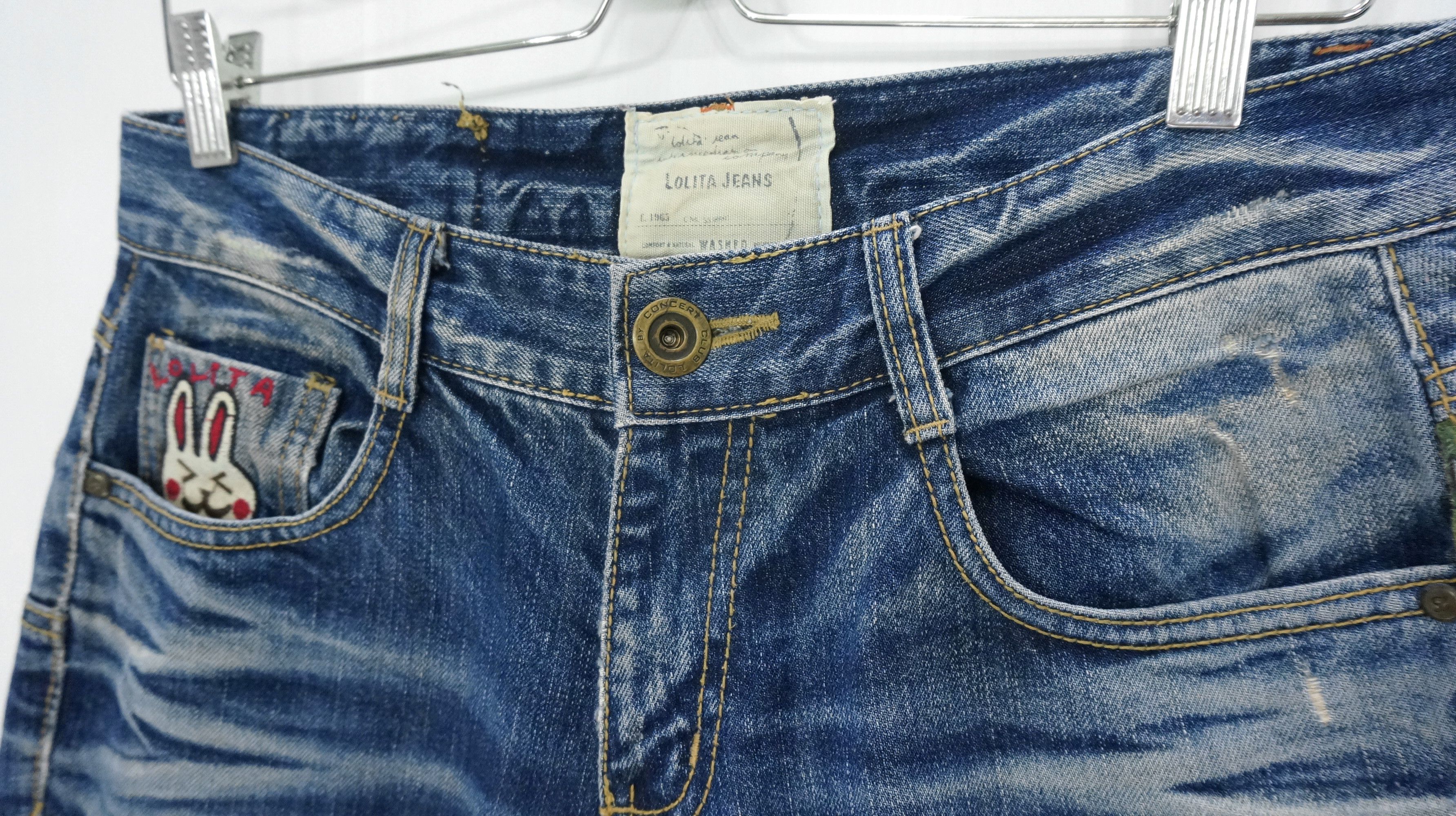 Japanese Brand RARE 🔥 YOSHITOMO NARA LOLITA Bunny Vintage Jeans Size US 29 - 8 Thumbnail