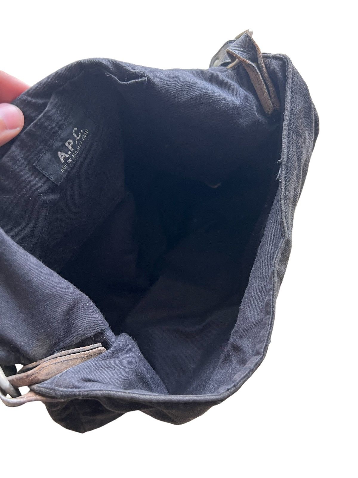 A.P.C. GRAIL🔥90s APC 🇫🇷 Velour Leather Strap Sling CrossBody Bag Size ONE SIZE - 6 Thumbnail