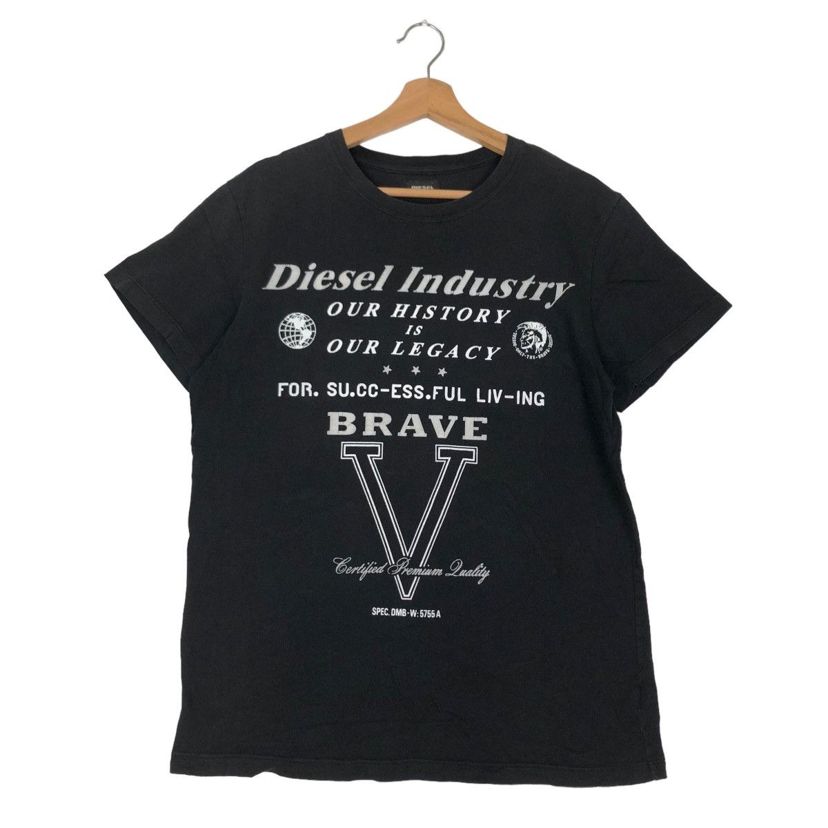 Japanese Brand VINTAGE DIESEL TEE BIG LOGO BLACK ICONIC PUNK DESIGN Size US M / EU 48-50 / 2 - 1 Thumbnail