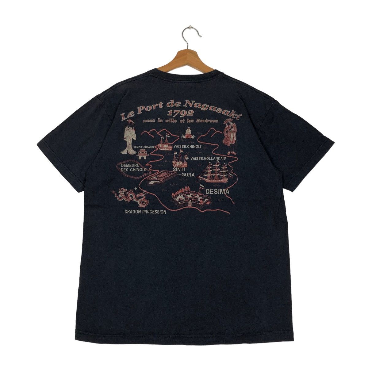 Vintage VINTAGE LE PORT DE NAGASAKI 1792 BIG LOGO MAP TEE OVERPRINT Size US XL / EU 56 / 4 - 1 Thumbnail