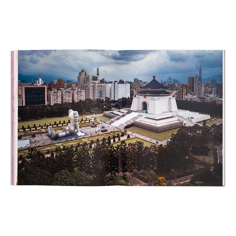 Kaws KAWS NGV ‘KAWS : COMPANIONSHIP IN THE AGE OF LONELINESS BOOK Size ONE SIZE - 10 Thumbnail