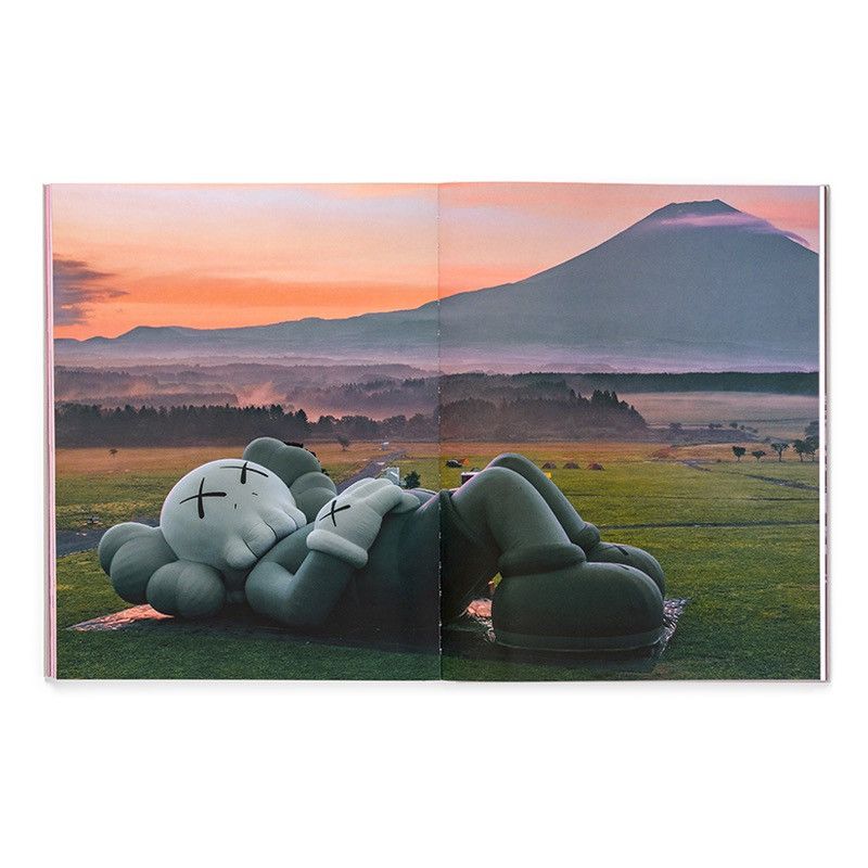 Kaws KAWS NGV ‘KAWS : COMPANIONSHIP IN THE AGE OF LONELINESS BOOK Size ONE SIZE - 11 Thumbnail