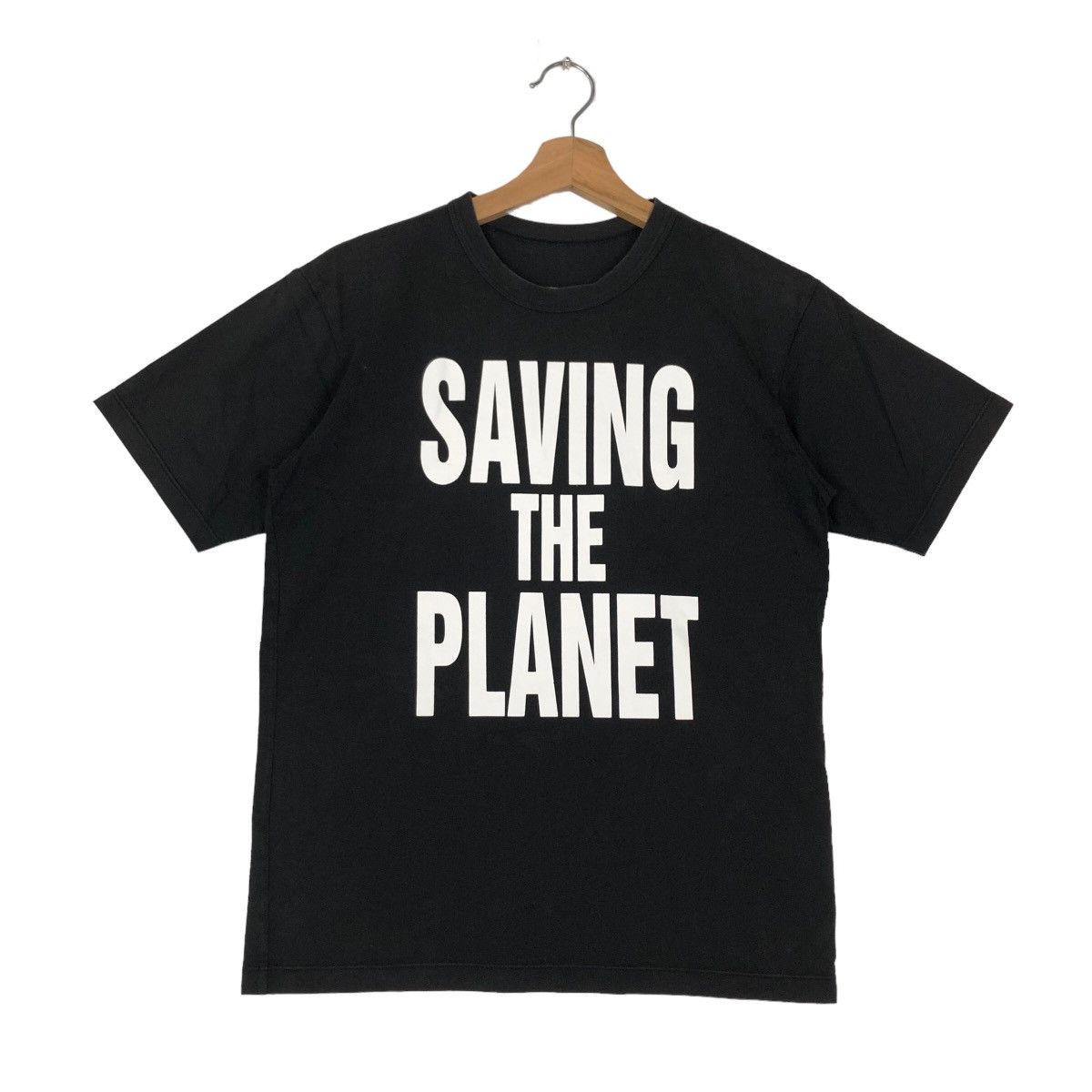 VINTAGE SAVING THE EARTH TEE BIG LOGO ISSEY MIYAKE DESIGN