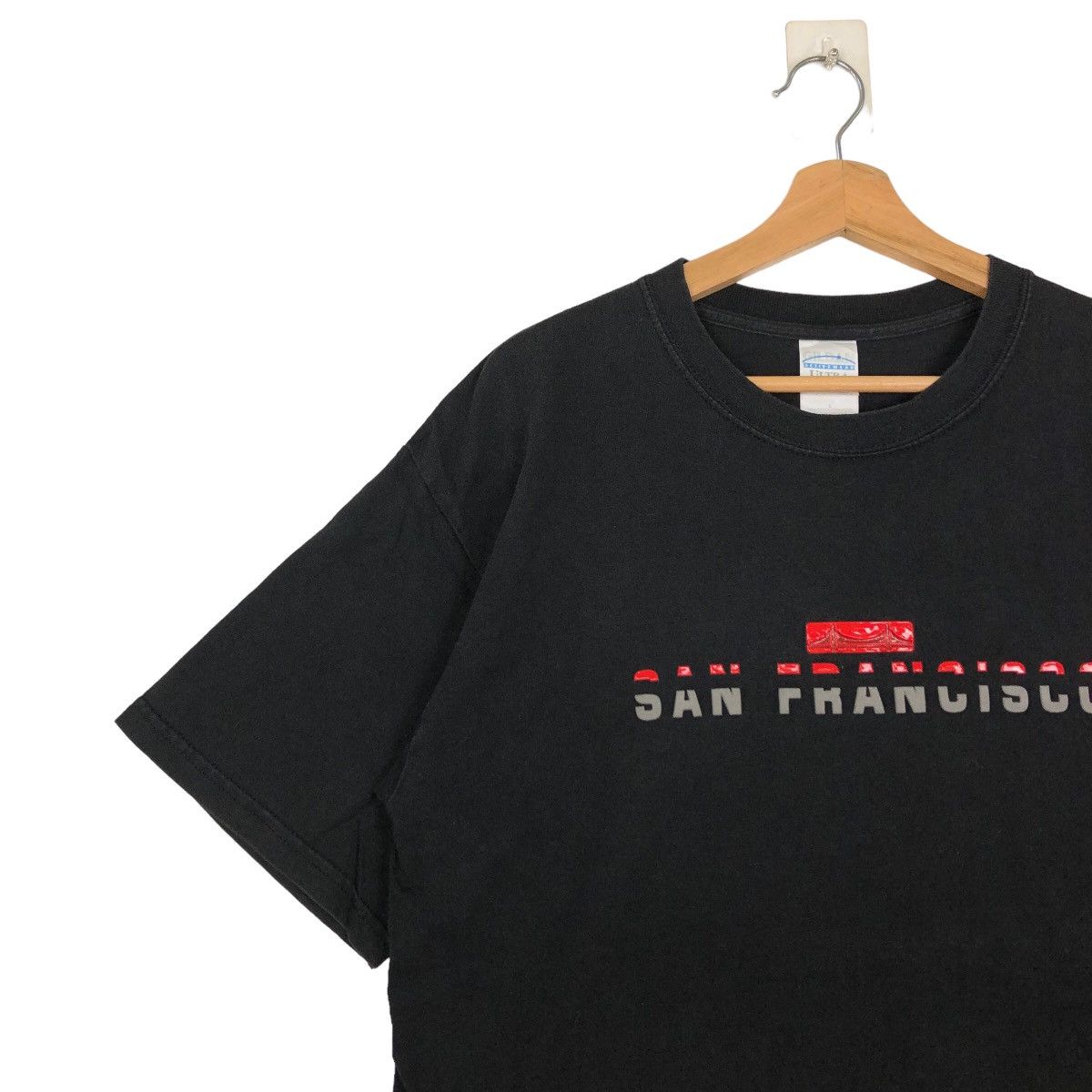 Vintage VINTAGE Y2K SAN FRANCISCO BIG LOGO TEE STREETWEAR DESIGN Size US L / EU 52-54 / 3 - 6 Thumbnail