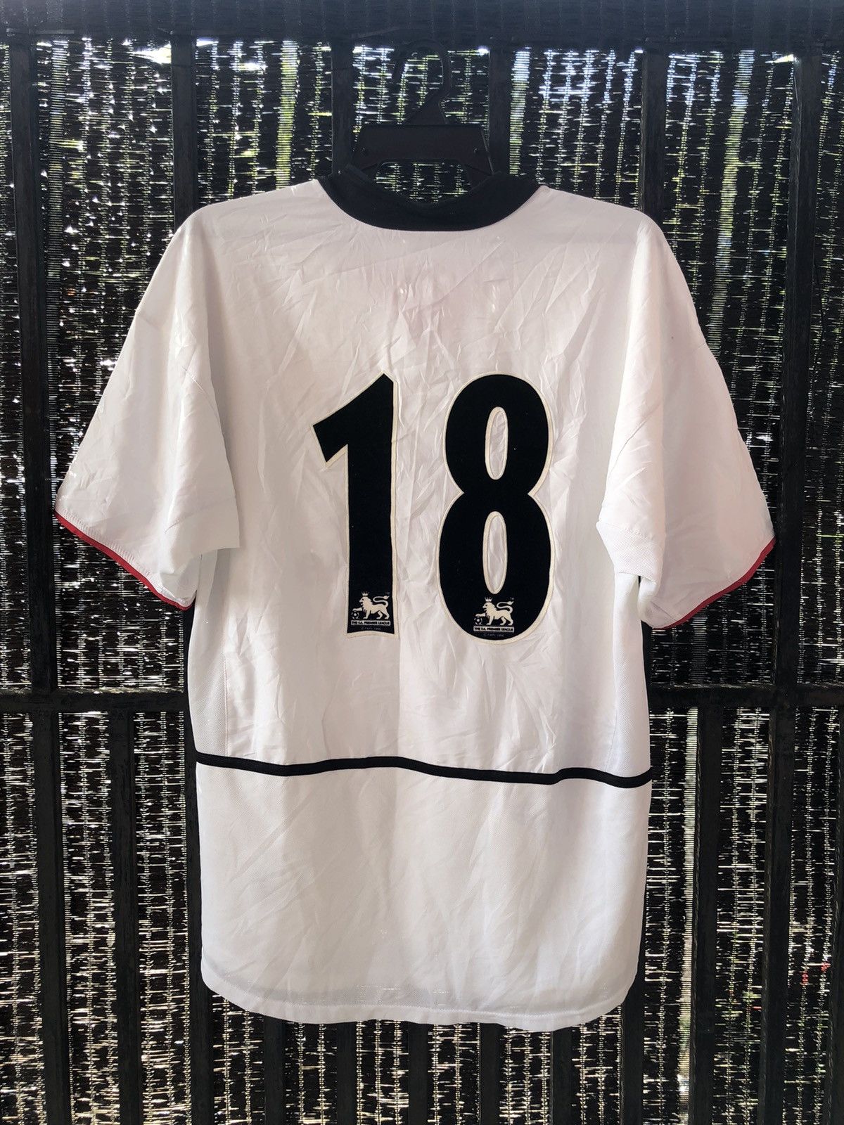 Nike Vintage 90s Manchester United FA Cup 1996 number 18 Size US M / EU 48-50 / 2 - 2 Thumbnail