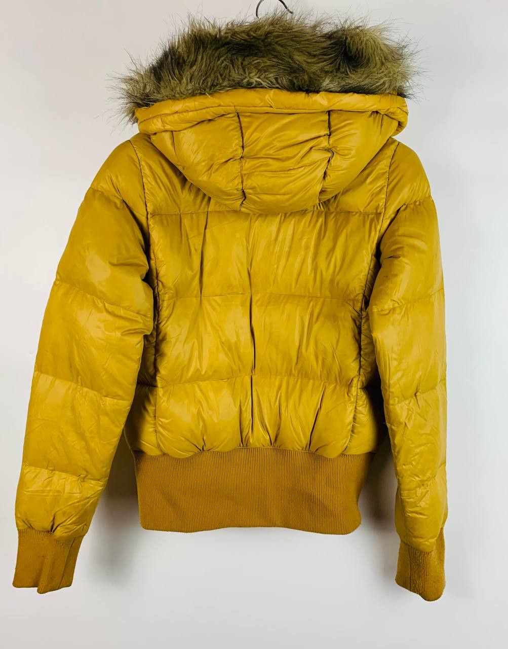 Nike Nike vintage Down Jacket yellow XXS Size US XXS / EU 40 - 7 Thumbnail