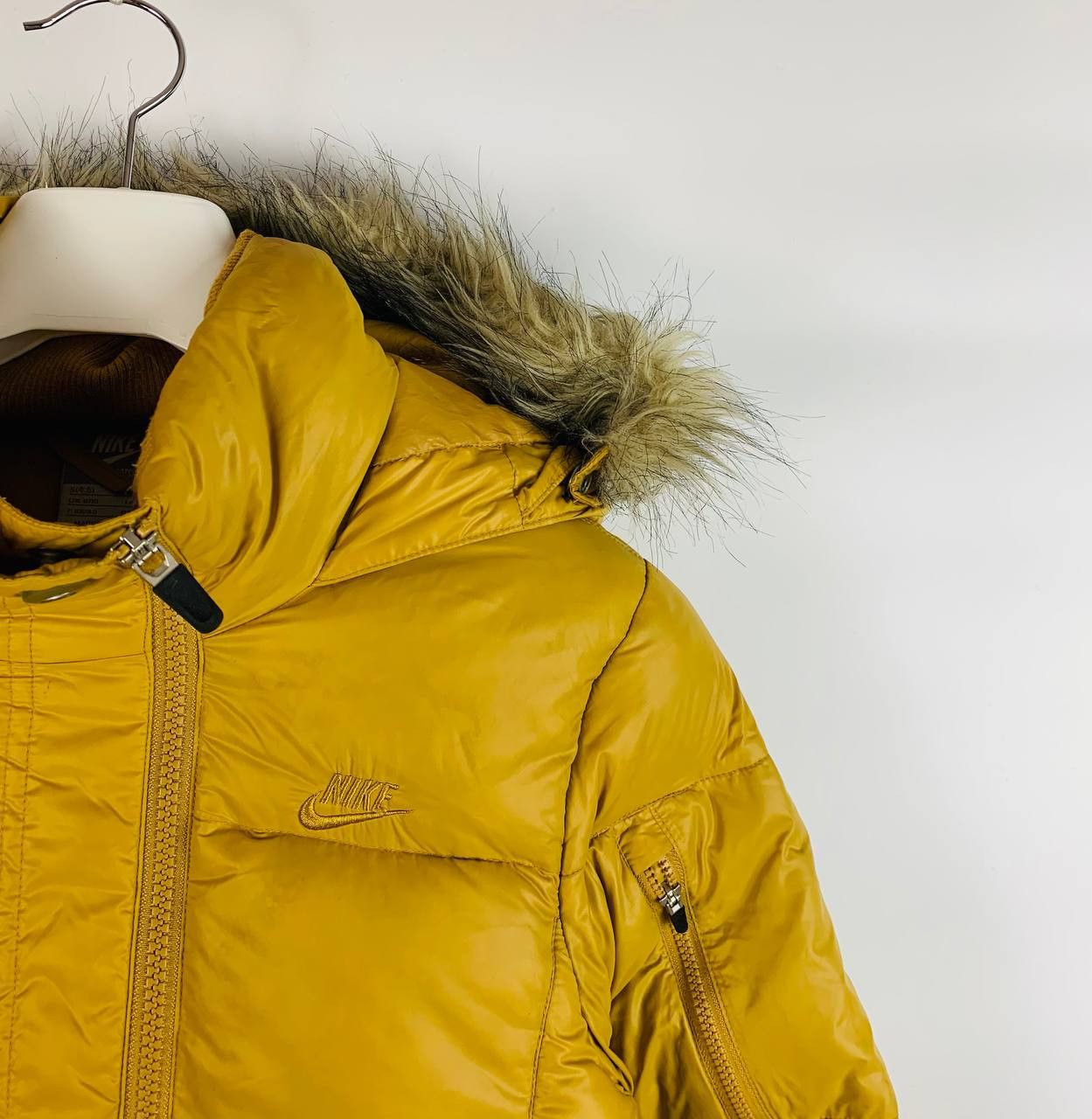 Nike Nike vintage Down Jacket yellow XXS Size US XXS / EU 40 - 3 Thumbnail