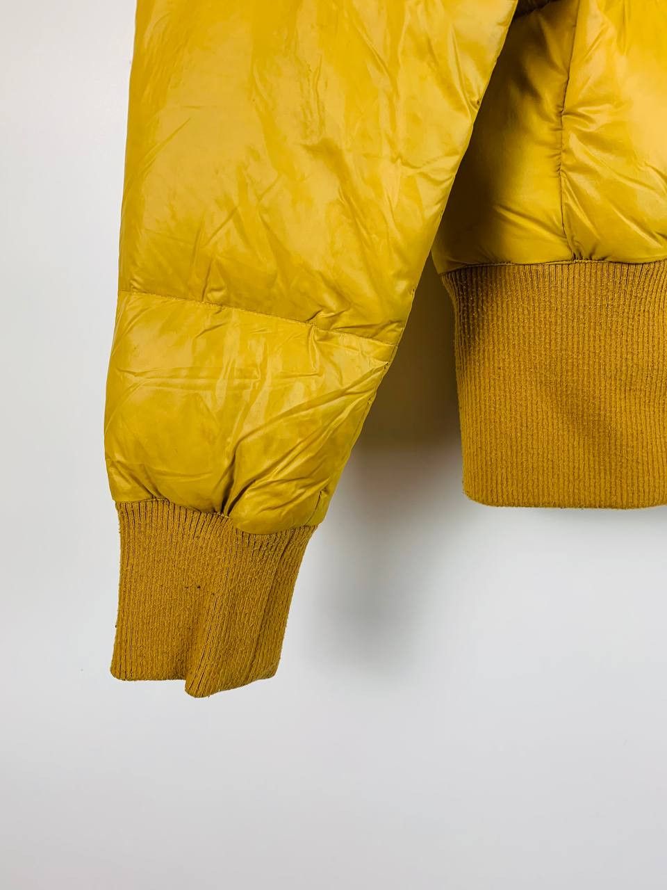 Nike Nike vintage Down Jacket yellow XXS Size US XXS / EU 40 - 11 Thumbnail