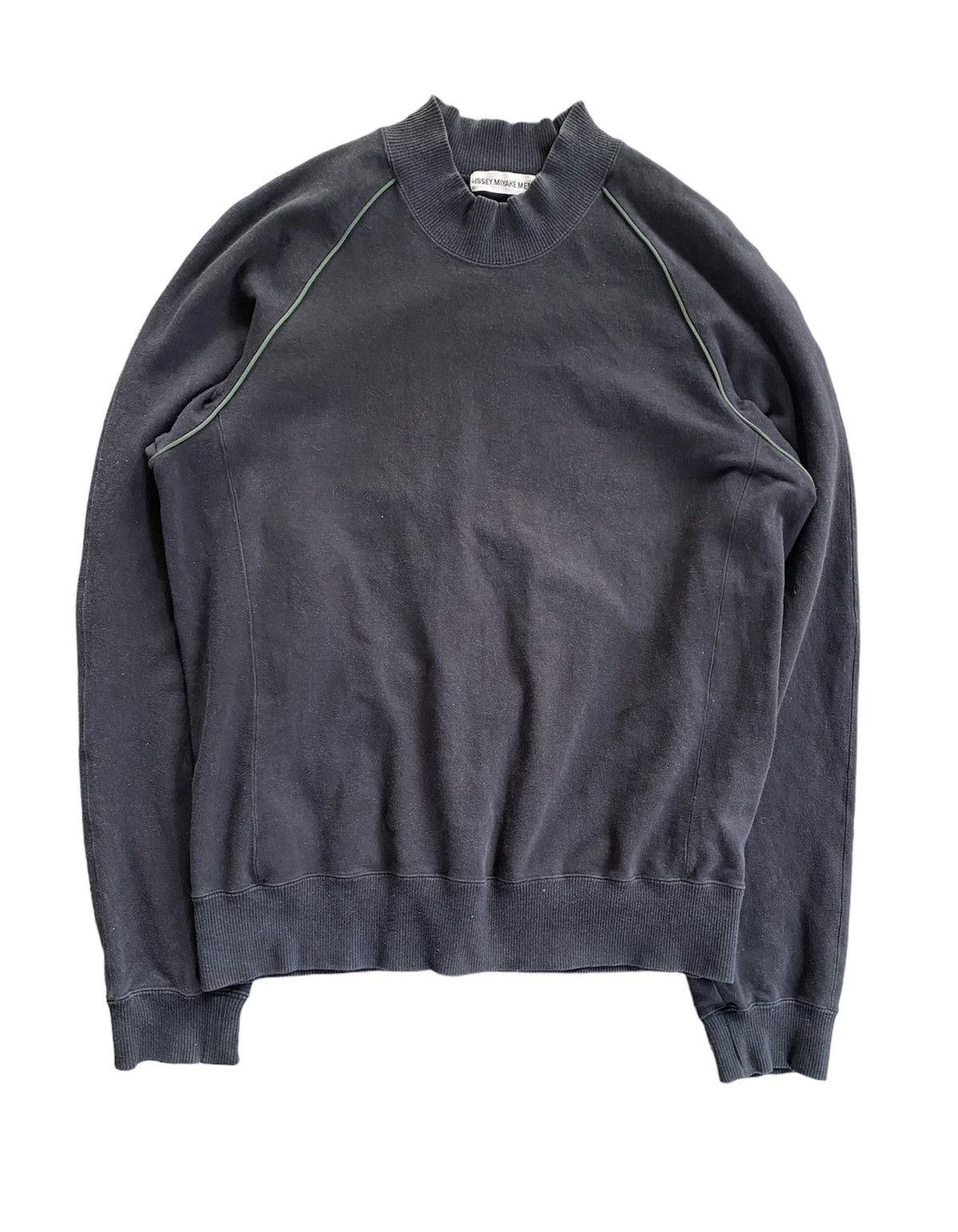 Issey Miyake 90s Issey Miyake Men raglan classic sweatshirt steve jobs ...