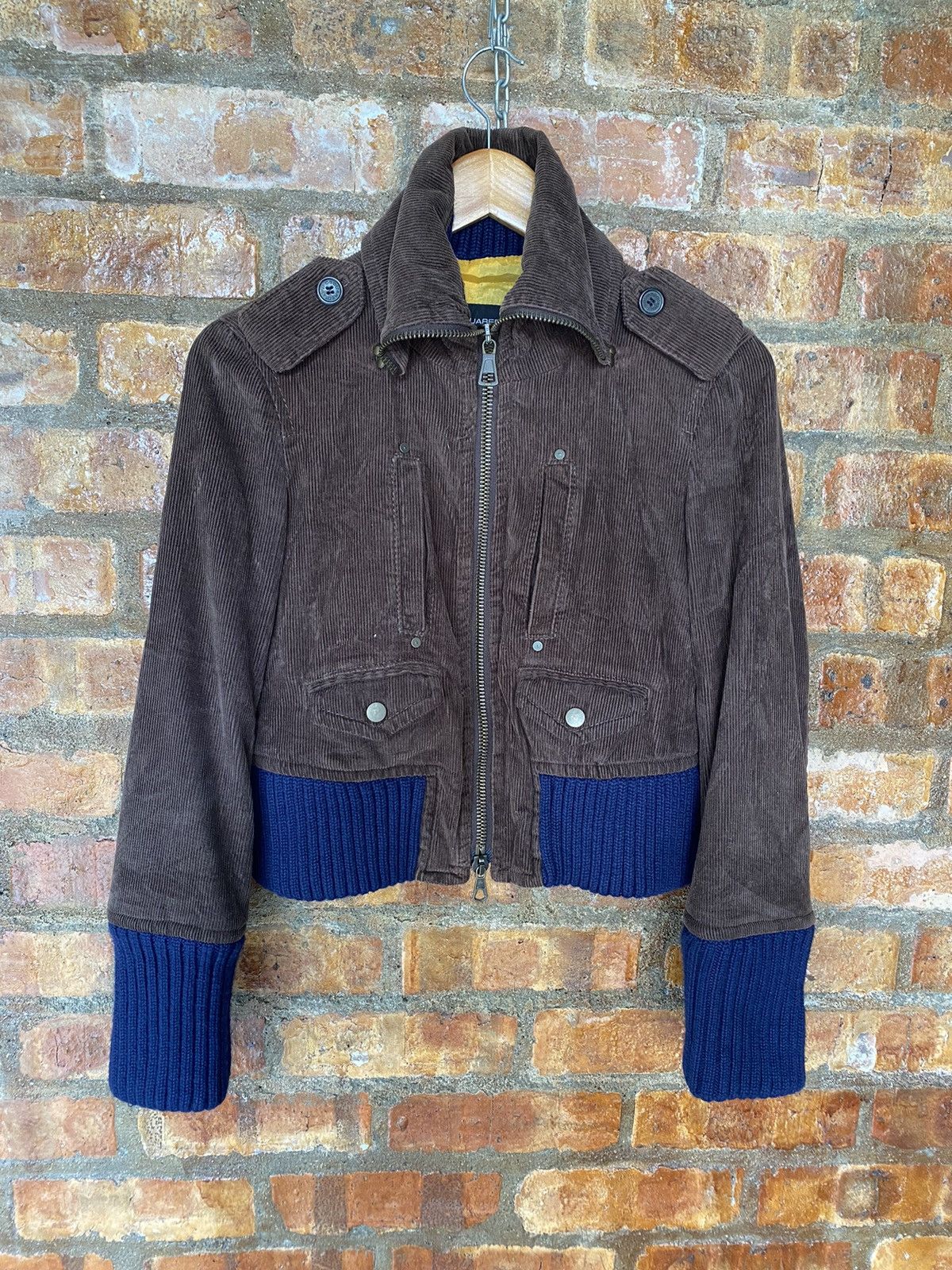 Dsquared2 AW03 Dsquared2 crop corduroy jacket Size S / US 4 / IT 40 - 3 Thumbnail