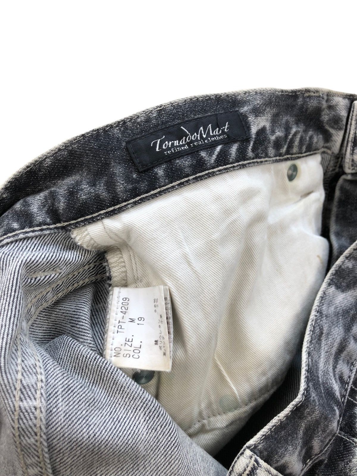 Tornado Mart 2000s Tornado Mart Stone Wash Flare Jeans Size US 33 - 9 Thumbnail