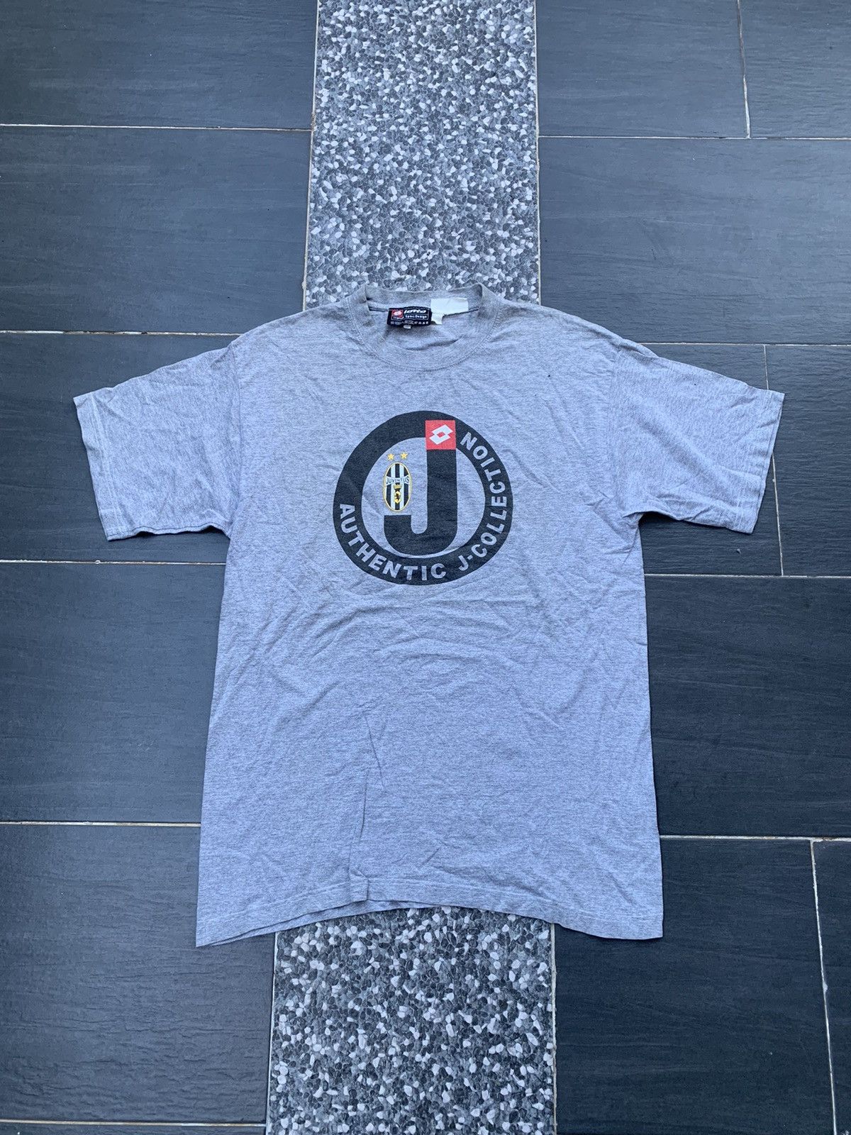 Lotto Sport × Vintage Vintage Juventes Lotto T- Shirt Size US L / EU 52-54 / 3 - 1 Thumbnail