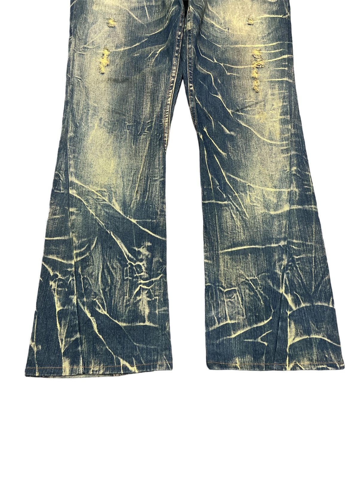 Japanese Brand FLARED💥THRASHED NYLAUS DISTRESSED TWIST DENIM PANT Size US 31 - 4 Thumbnail
