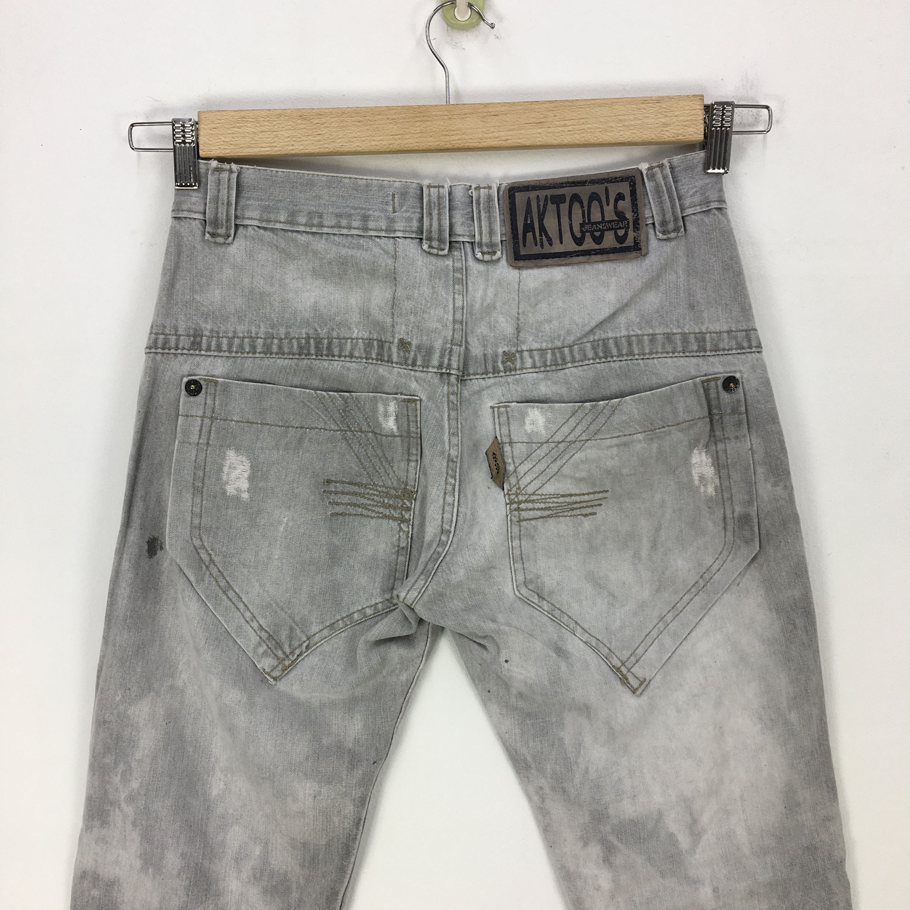 Japanese Brand Aktoos Jeans Paint Splash Pants Japanese Light Wash Denim Size US 30 / EU 46 - 7 Thumbnail