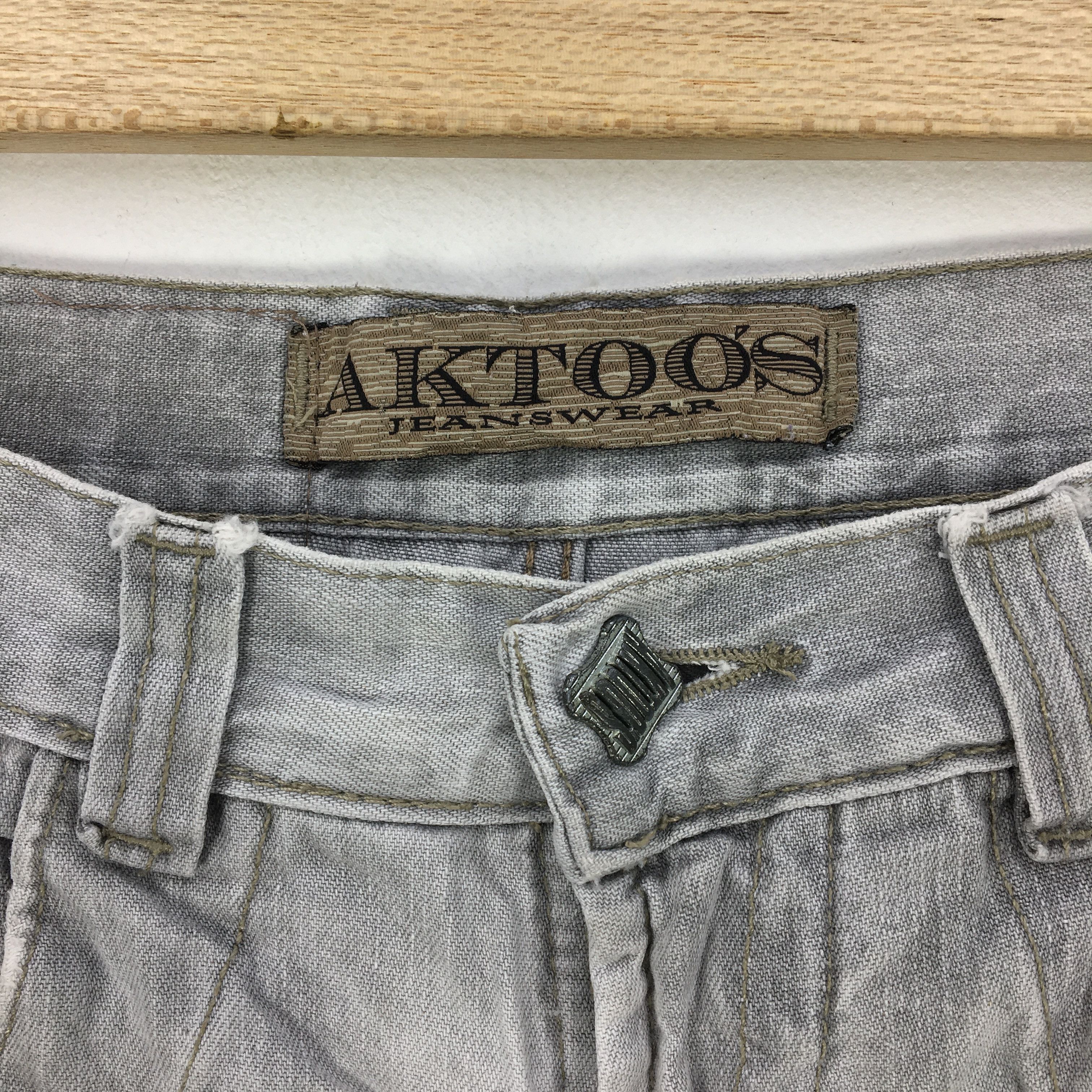 Japanese Brand Aktoos Jeans Paint Splash Pants Japanese Light Wash Denim Size US 30 / EU 46 - 11 Thumbnail