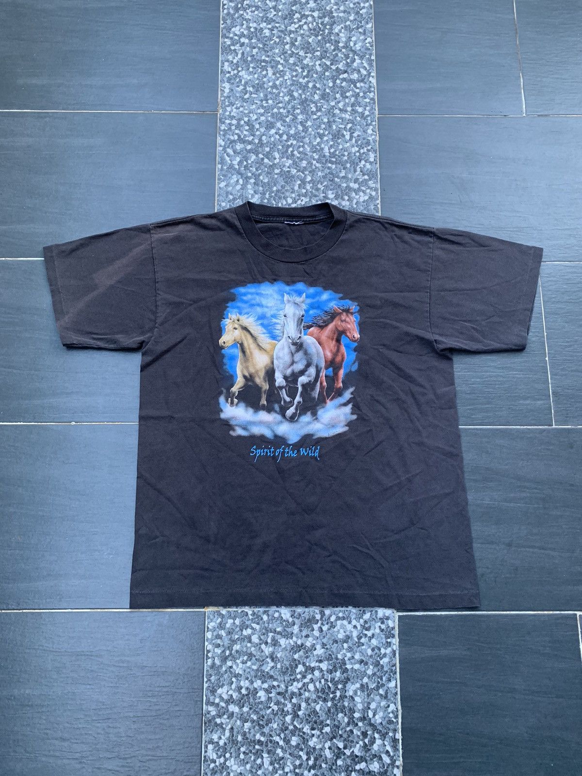 Vintage Vintage Spirit Of The Wild T- Shirt Size US M / EU 48-50 / 2 - 1 Thumbnail