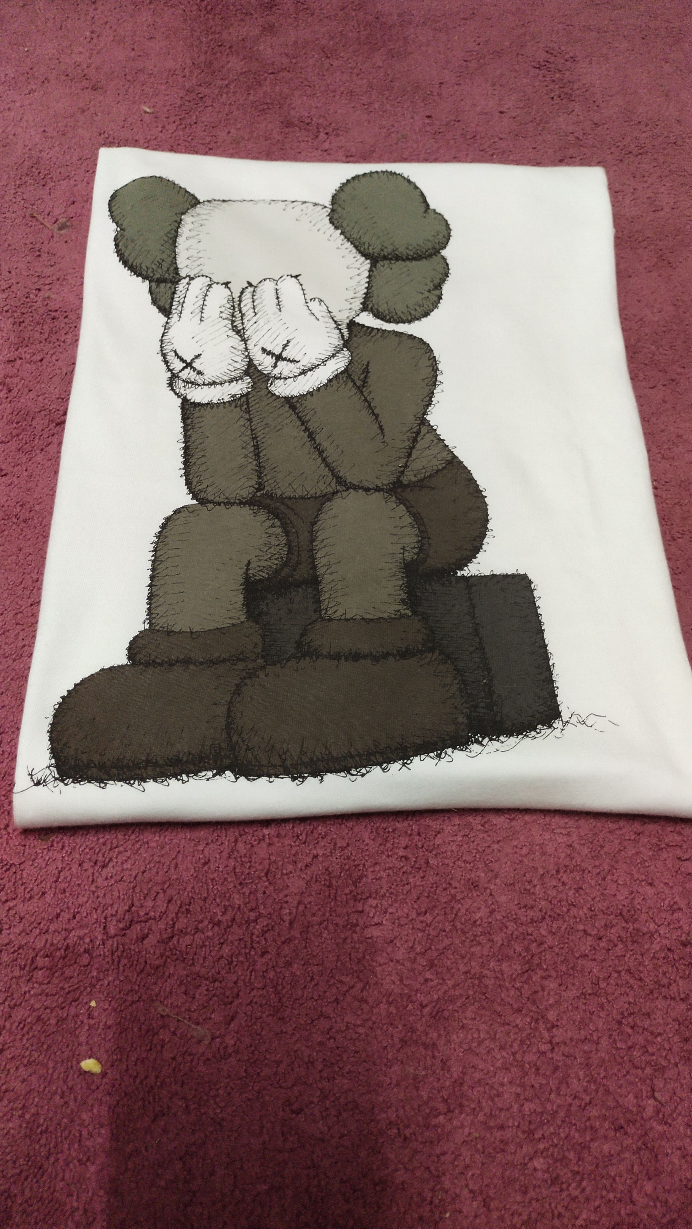 Kaws × Uniqlo kAWS x UNIQLo Size US XL / EU 56 / 4 - 5 Thumbnail