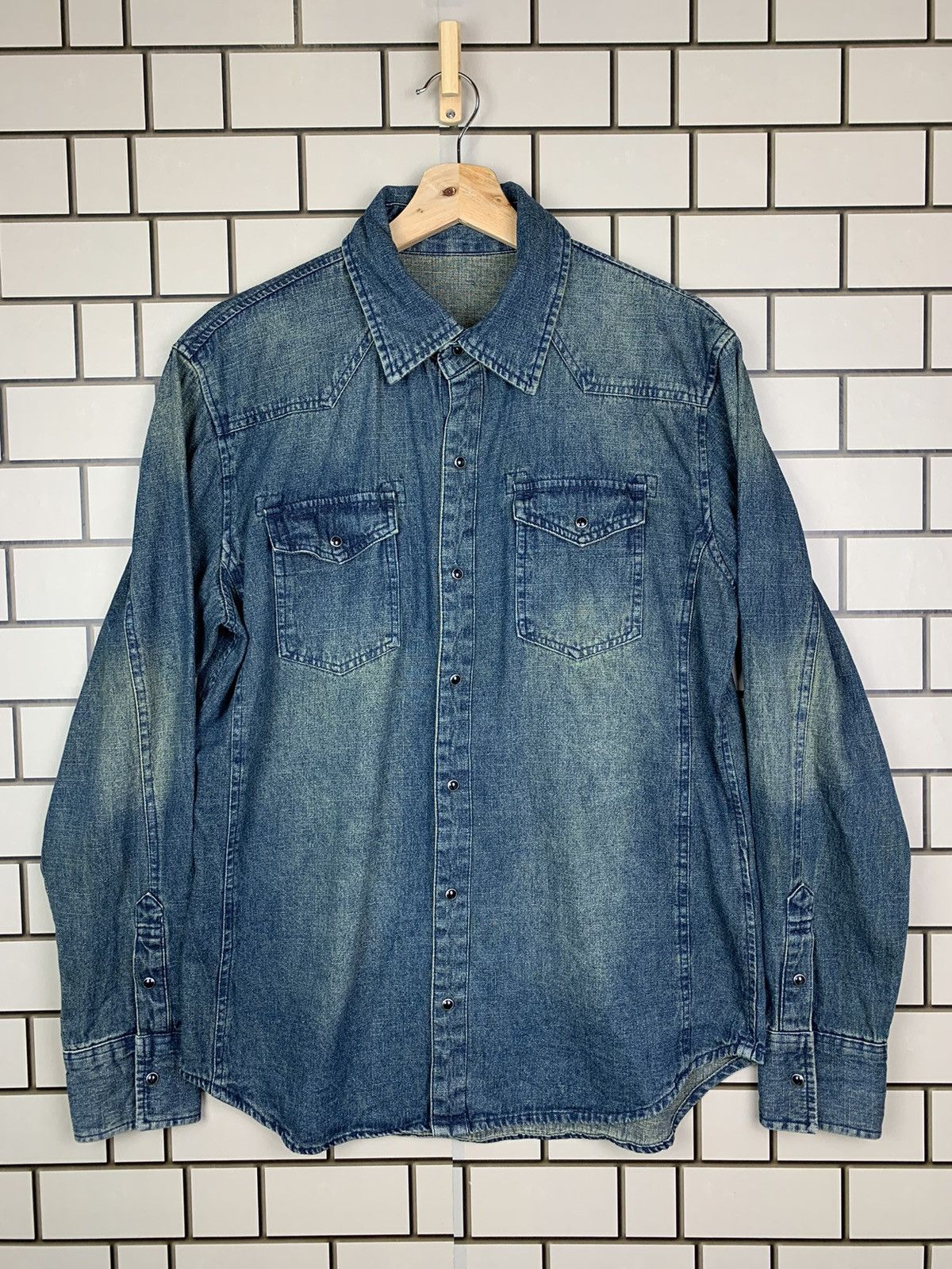 Japanese Brand × Vintage Vintage Japanese Brand Western Denim Button Ups Shirts Size US L / EU 52-54 / 3 - 1 Thumbnail
