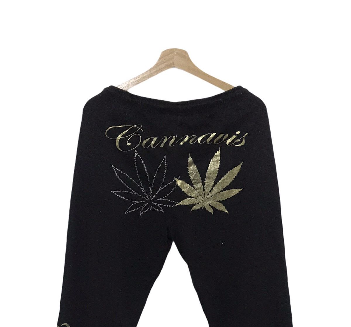 Japanese Brand Cannabis Wonder Walls Joggerpants Size US 30 / EU 46 - 2 Thumbnail