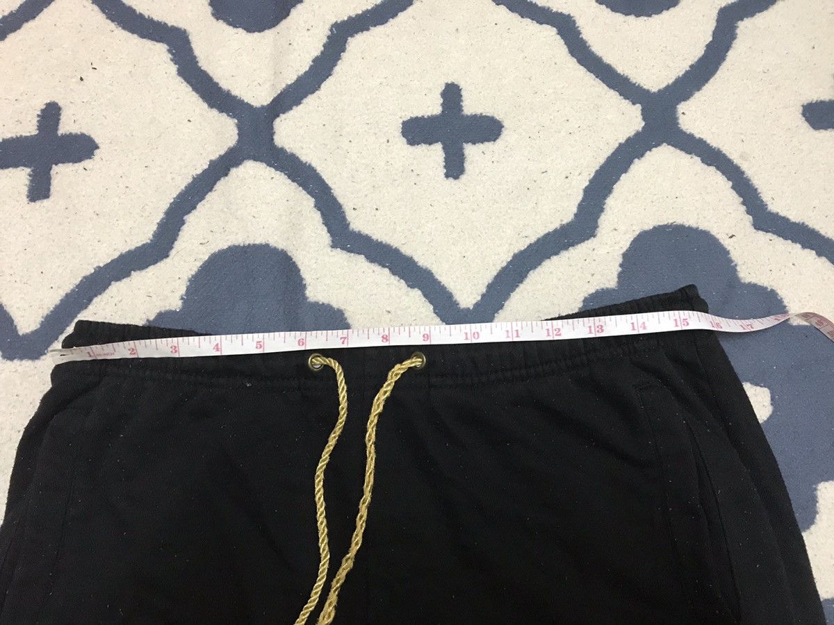 Japanese Brand Cannabis Wonder Walls Joggerpants Size US 30 / EU 46 - 8 Thumbnail