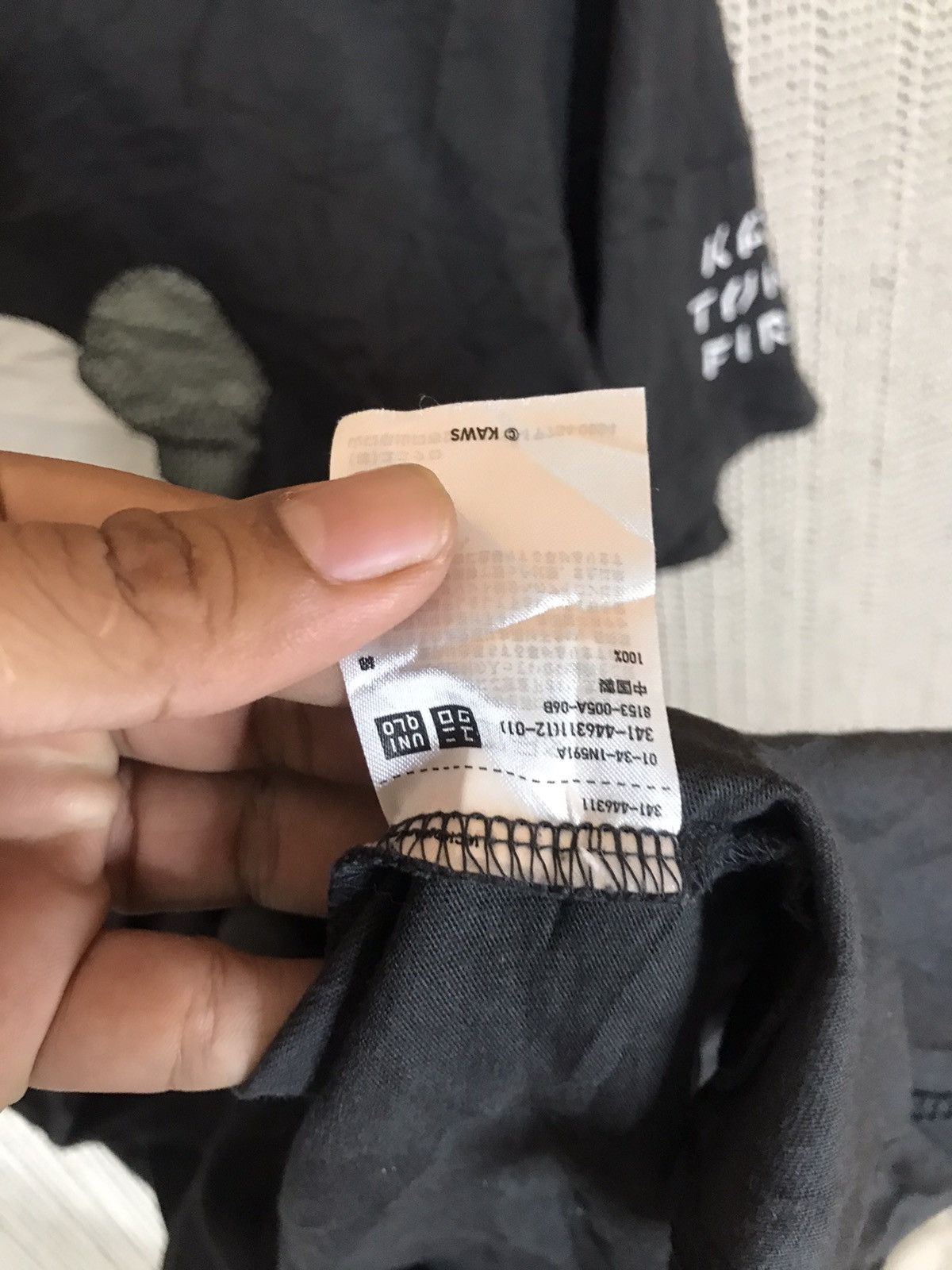 Kaws × Uniqlo ‼️KAWS TOKYO FIRST BY UNIQLO MASTERPIECE DESIGN ‼️ Size US L / EU 52-54 / 3 - 6 Thumbnail