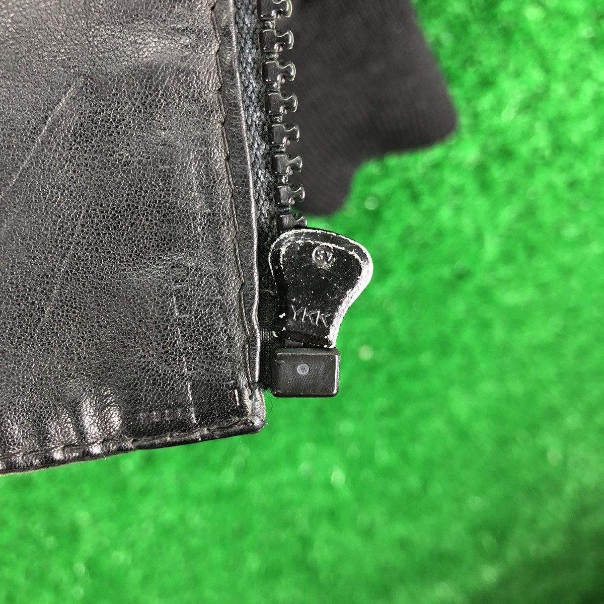 Japanese Brand Vintage 80's Suede Leather Zipper Jacket by Suede Life Size US M / EU 48-50 / 2 - 14 Thumbnail