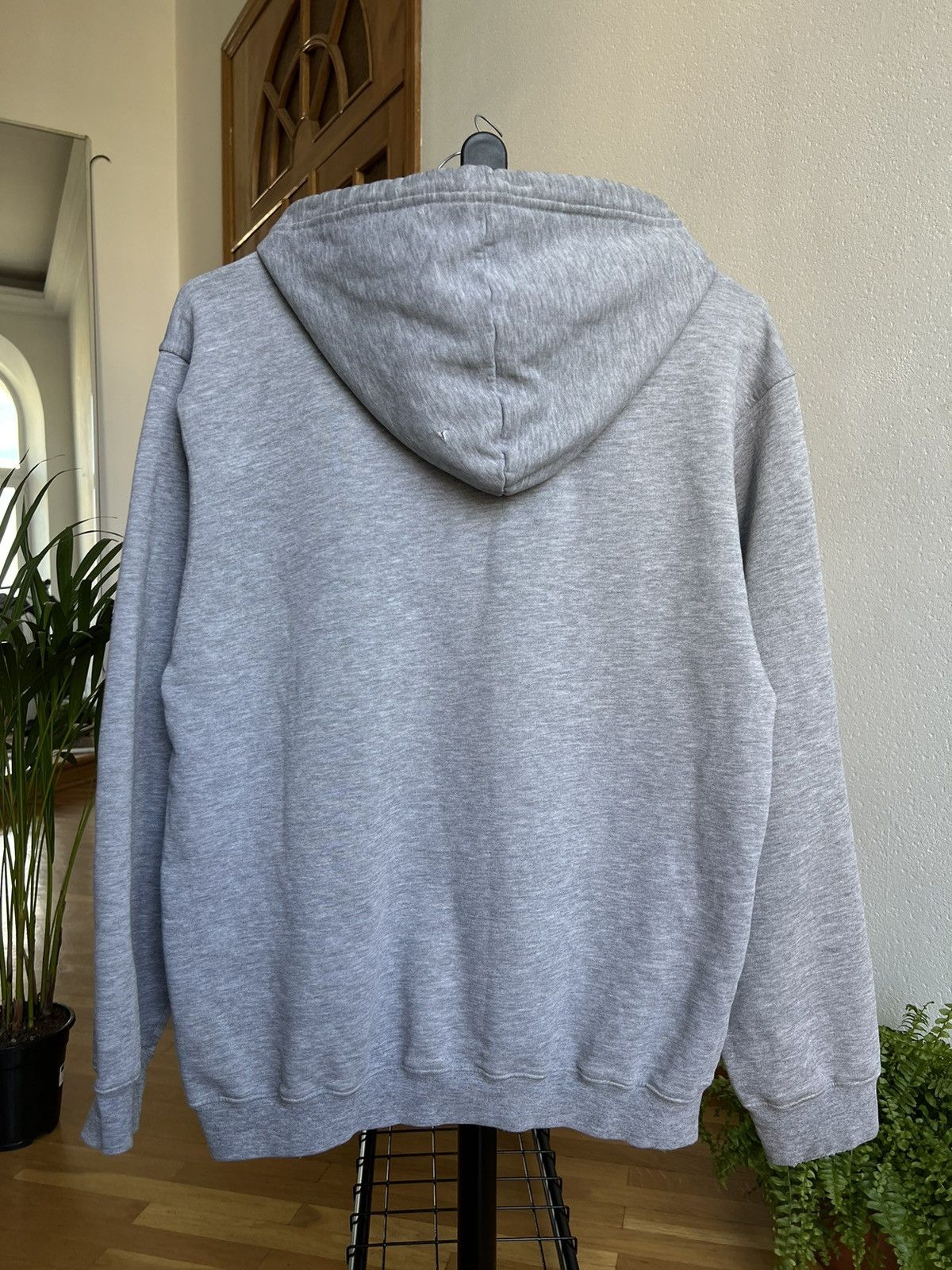 Nike × Vintage Vintage Thrashed Nike Swoosh Hoodie Crewneck Size US M / EU 48-50 / 2 - 9 Thumbnail