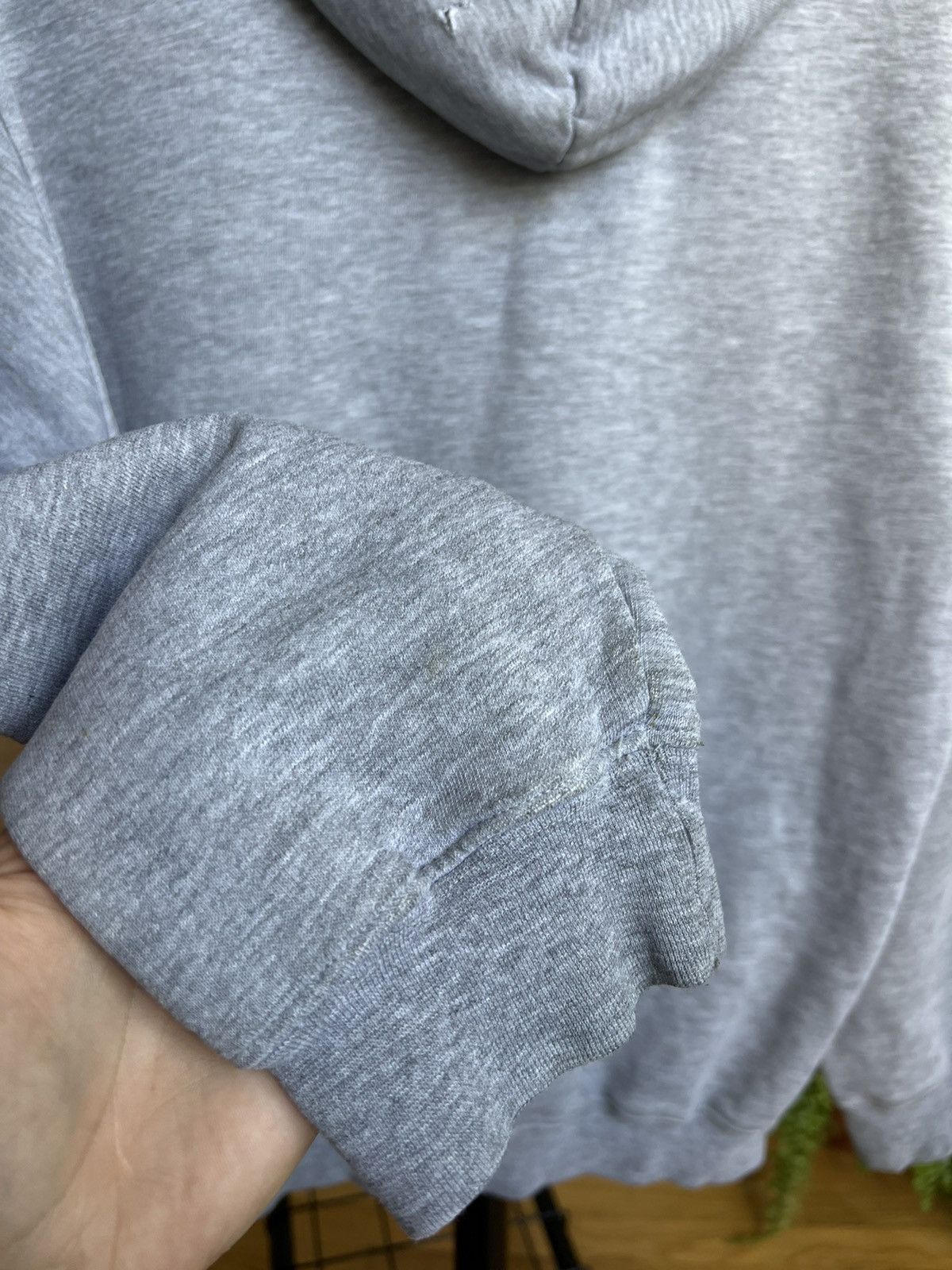Nike × Vintage Vintage Thrashed Nike Swoosh Hoodie Crewneck Size US M / EU 48-50 / 2 - 10 Thumbnail